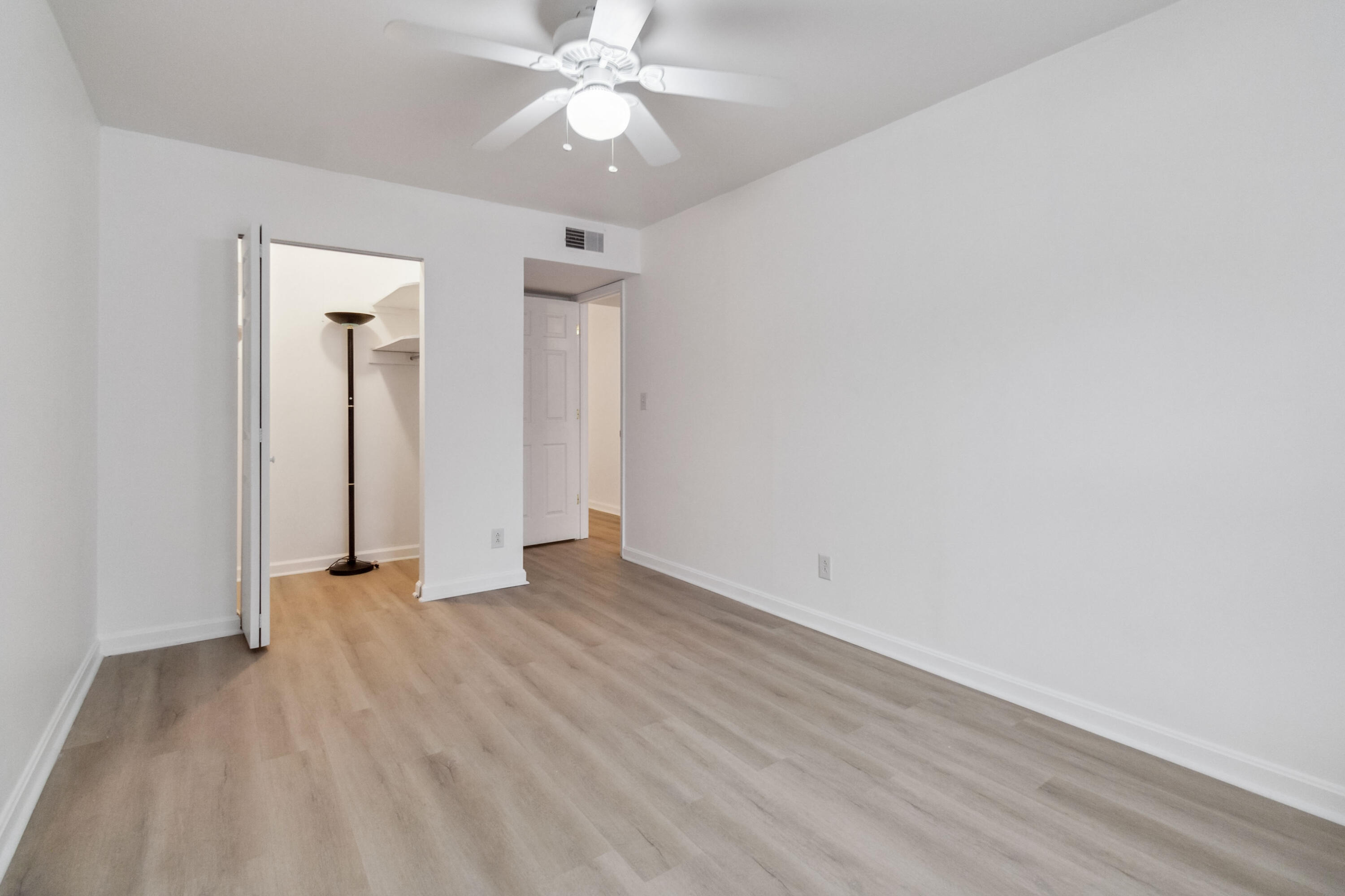 333 East 4th Street Unit: A-4