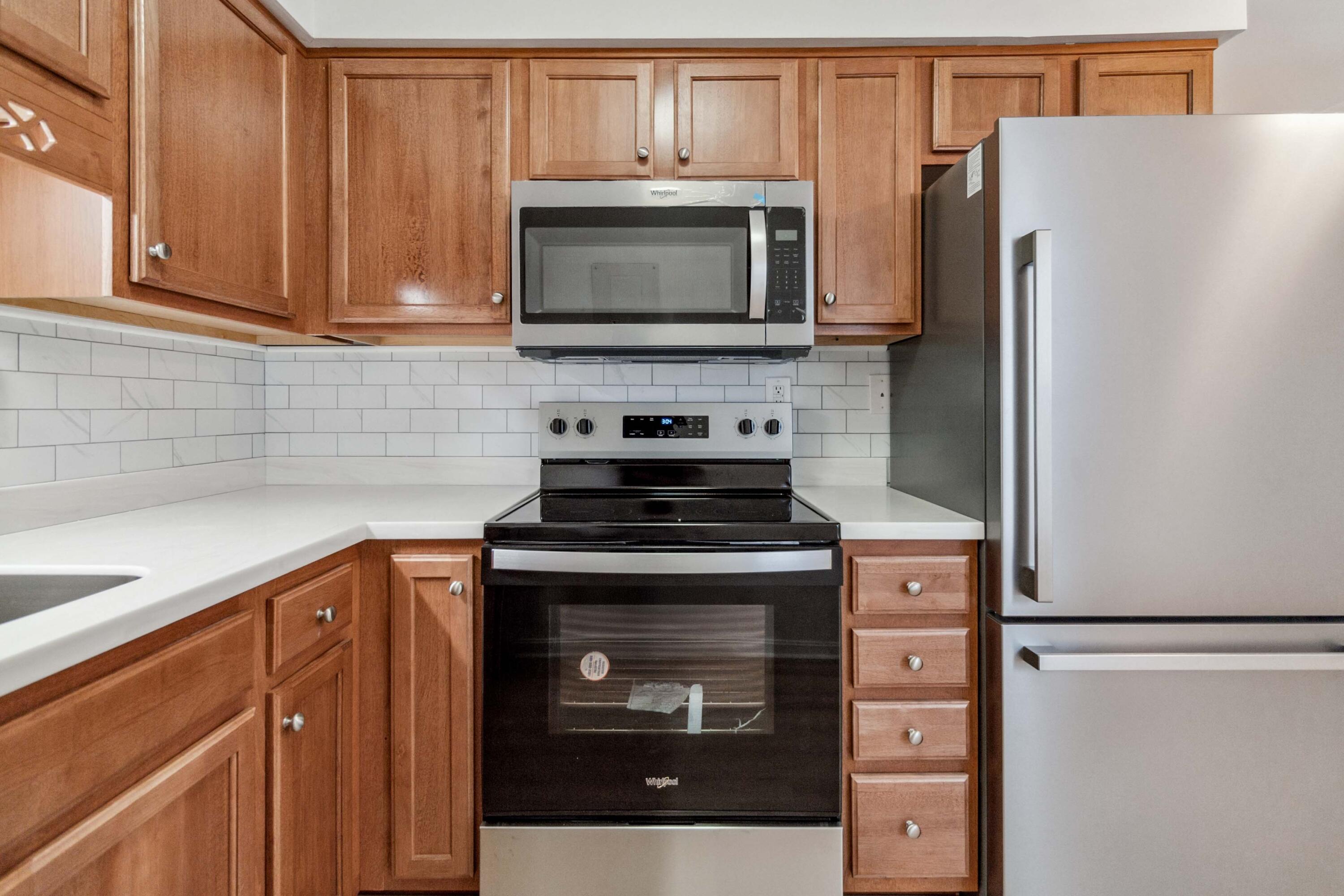 333 East 4th Street Unit: A-4