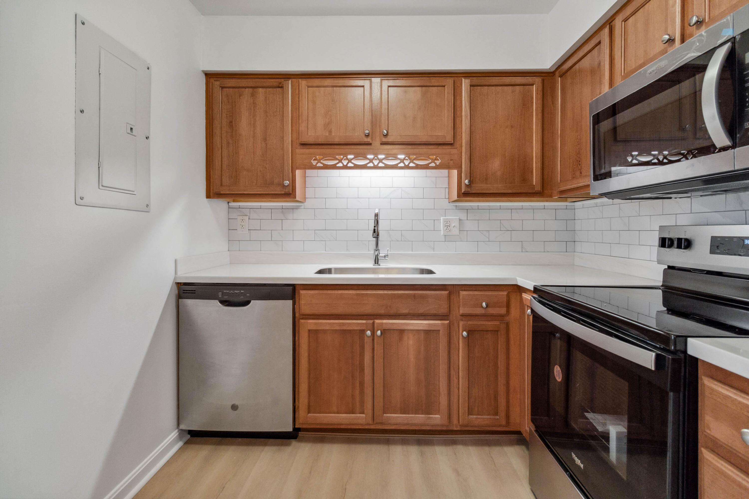 333 East 4th Street Unit: A-4