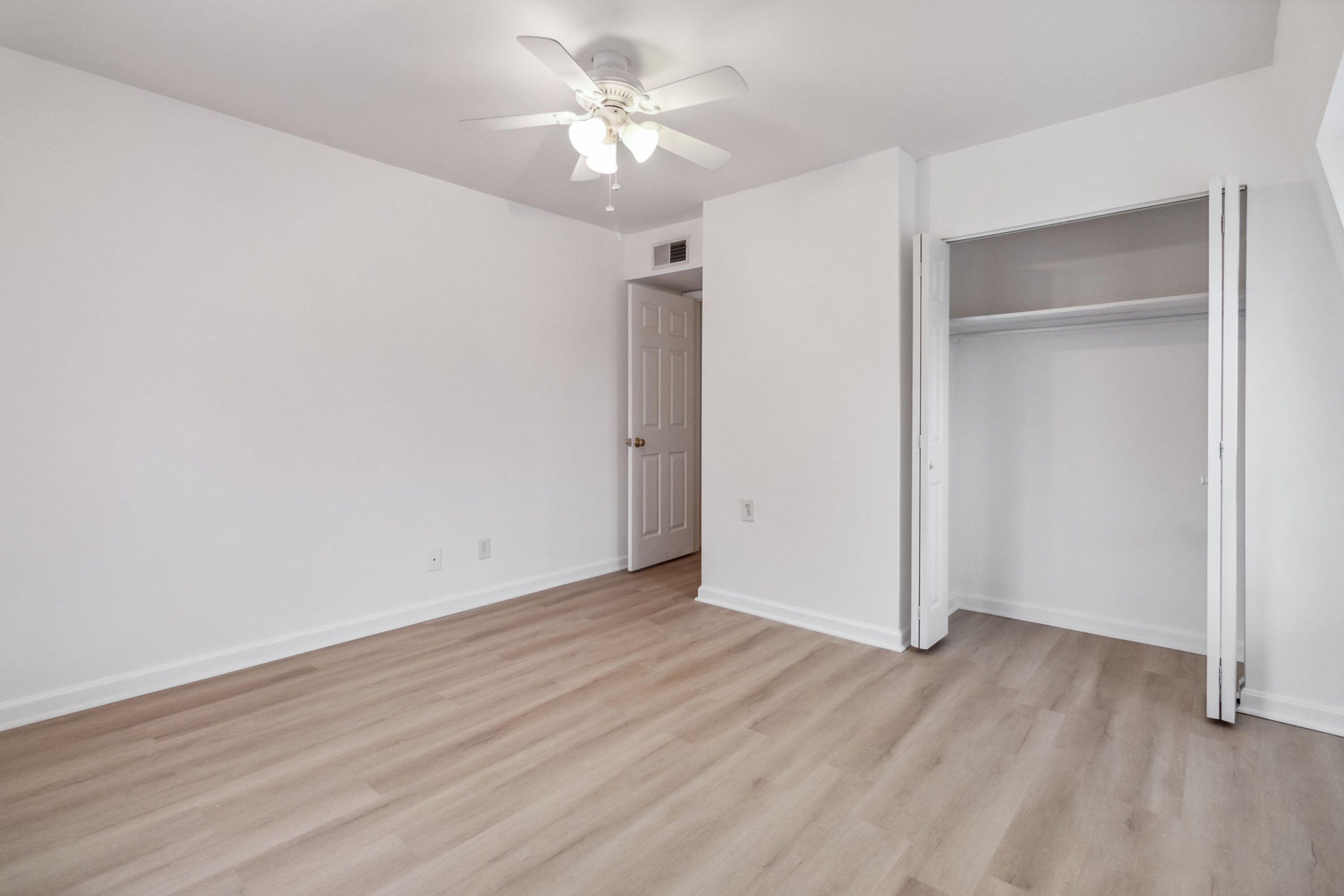 333 East 4th Street Unit: A-4