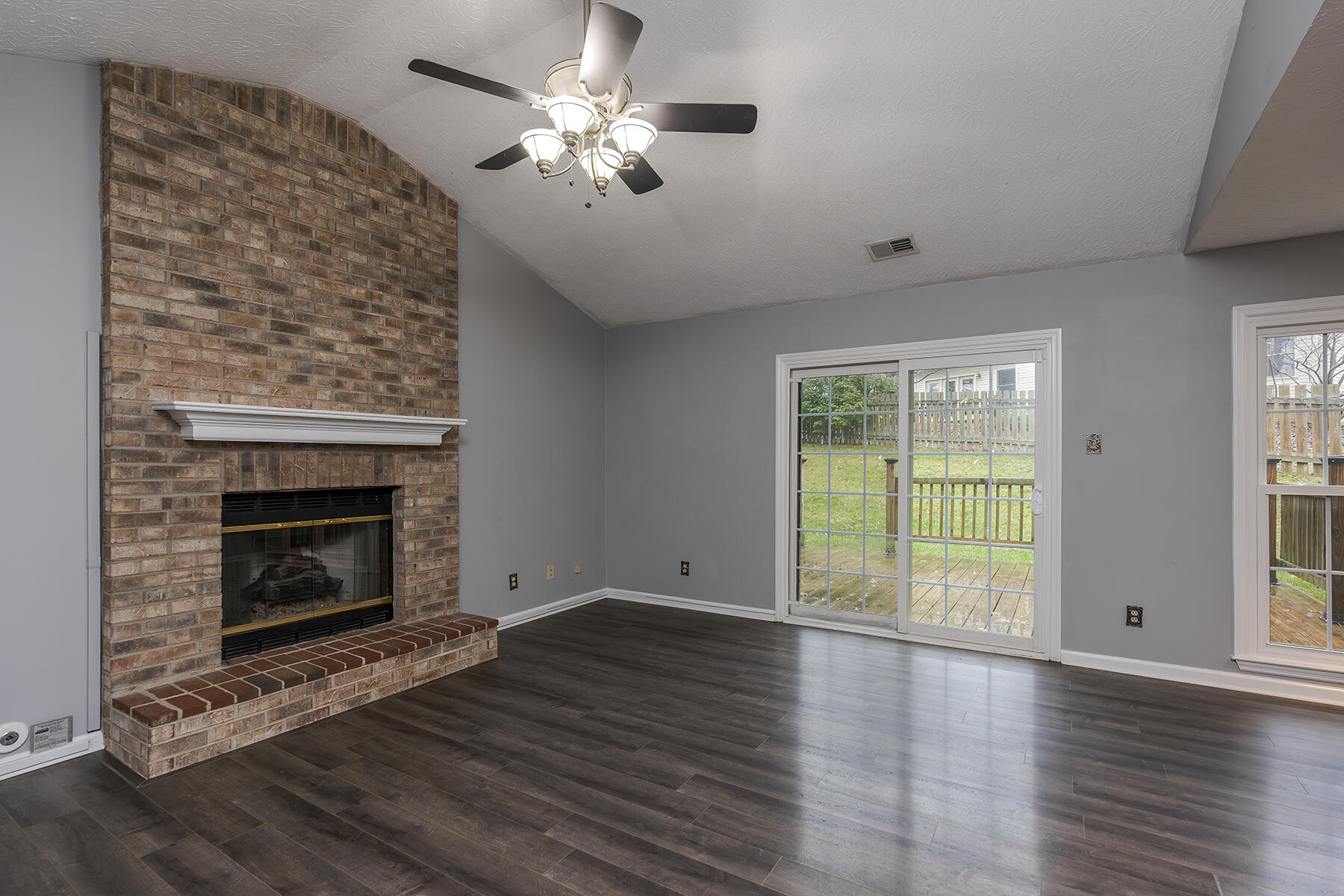4013 Barnard Drive