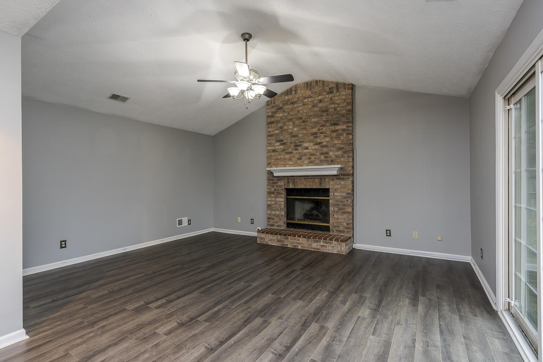 4013 Barnard Drive