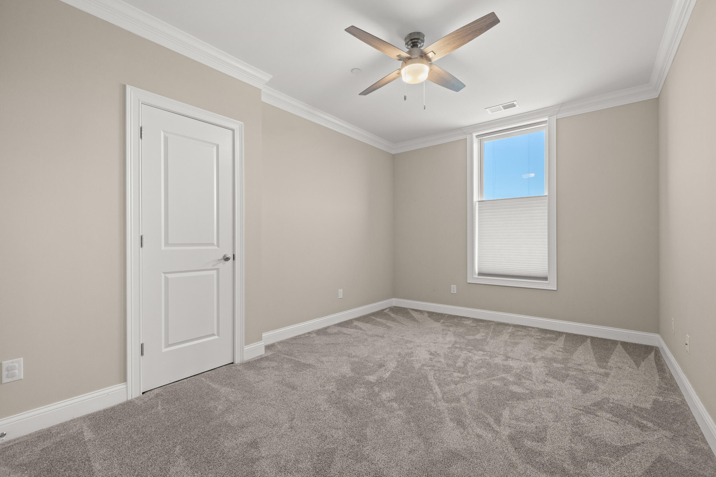 369 East Main Street Unit: 306