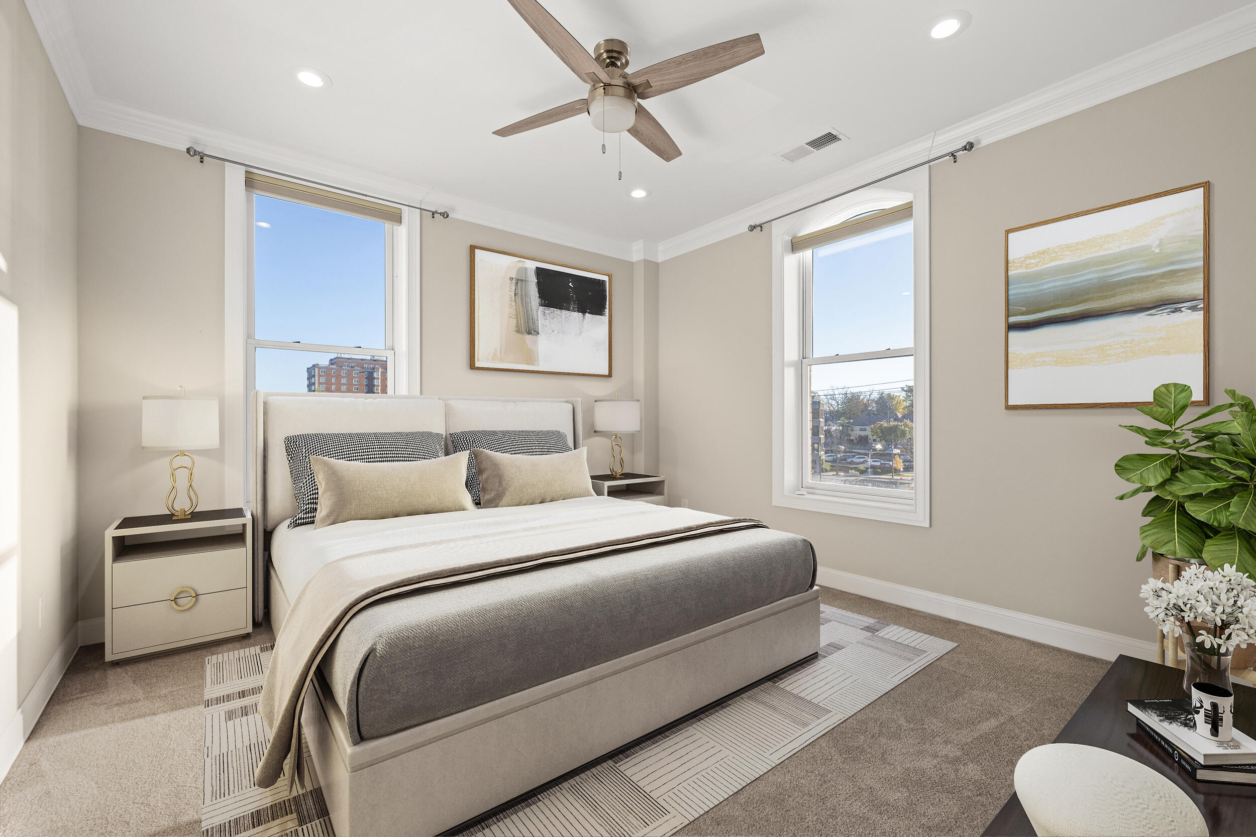 369 East Main Street Unit: 306