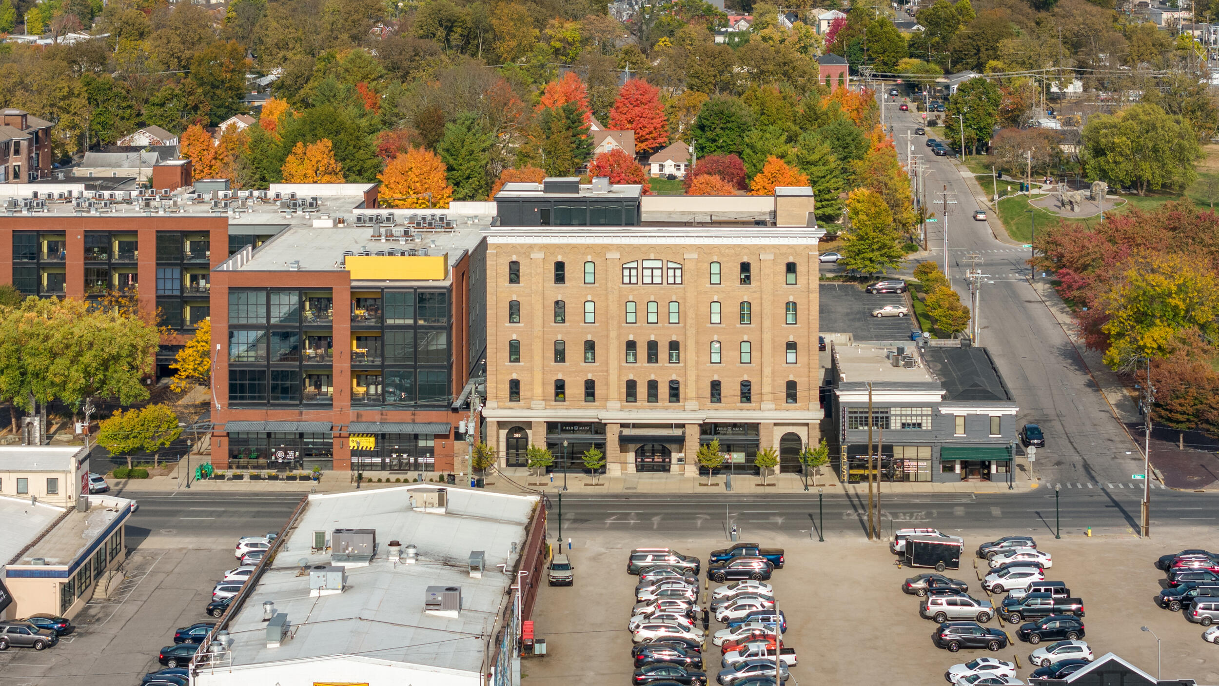 369 East Main Street Unit: 306