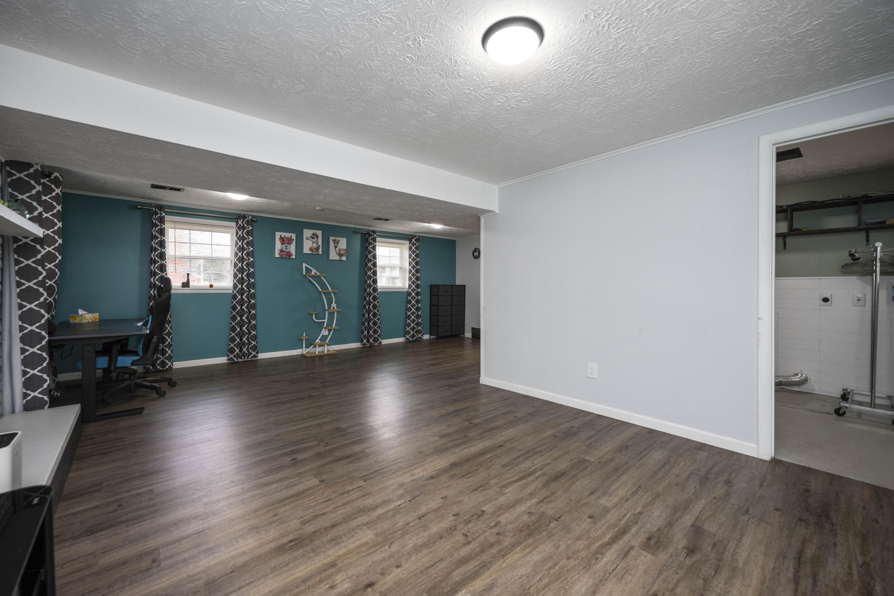 3270 Pimlico Parkway