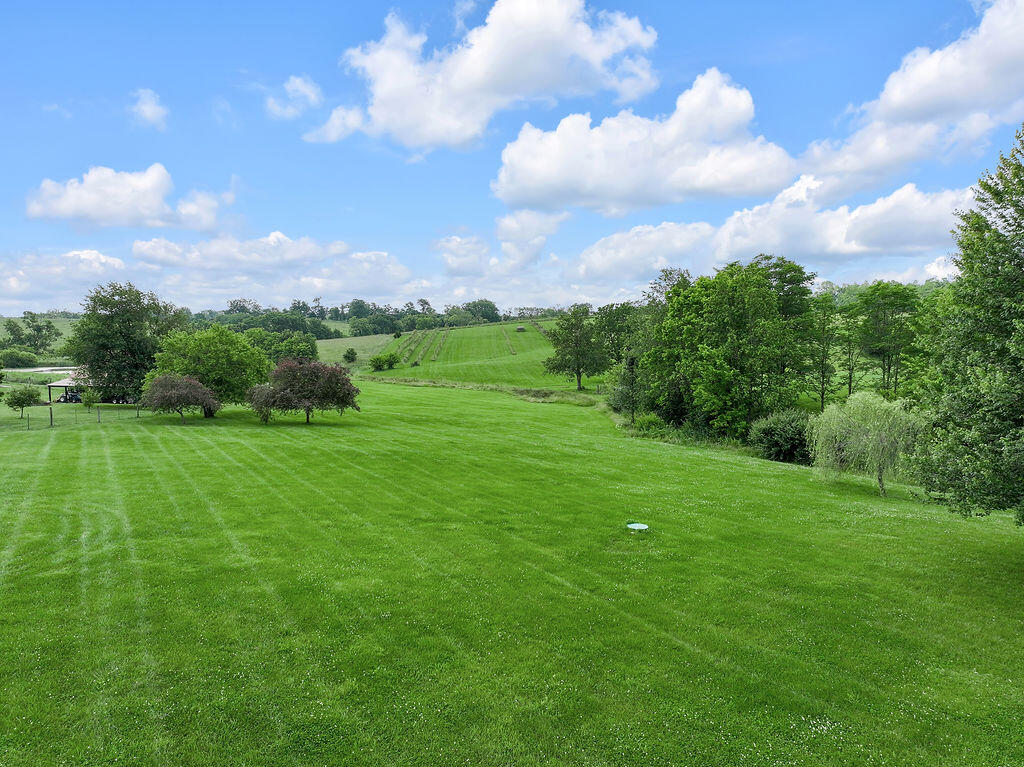 1063 Wades Mill Road