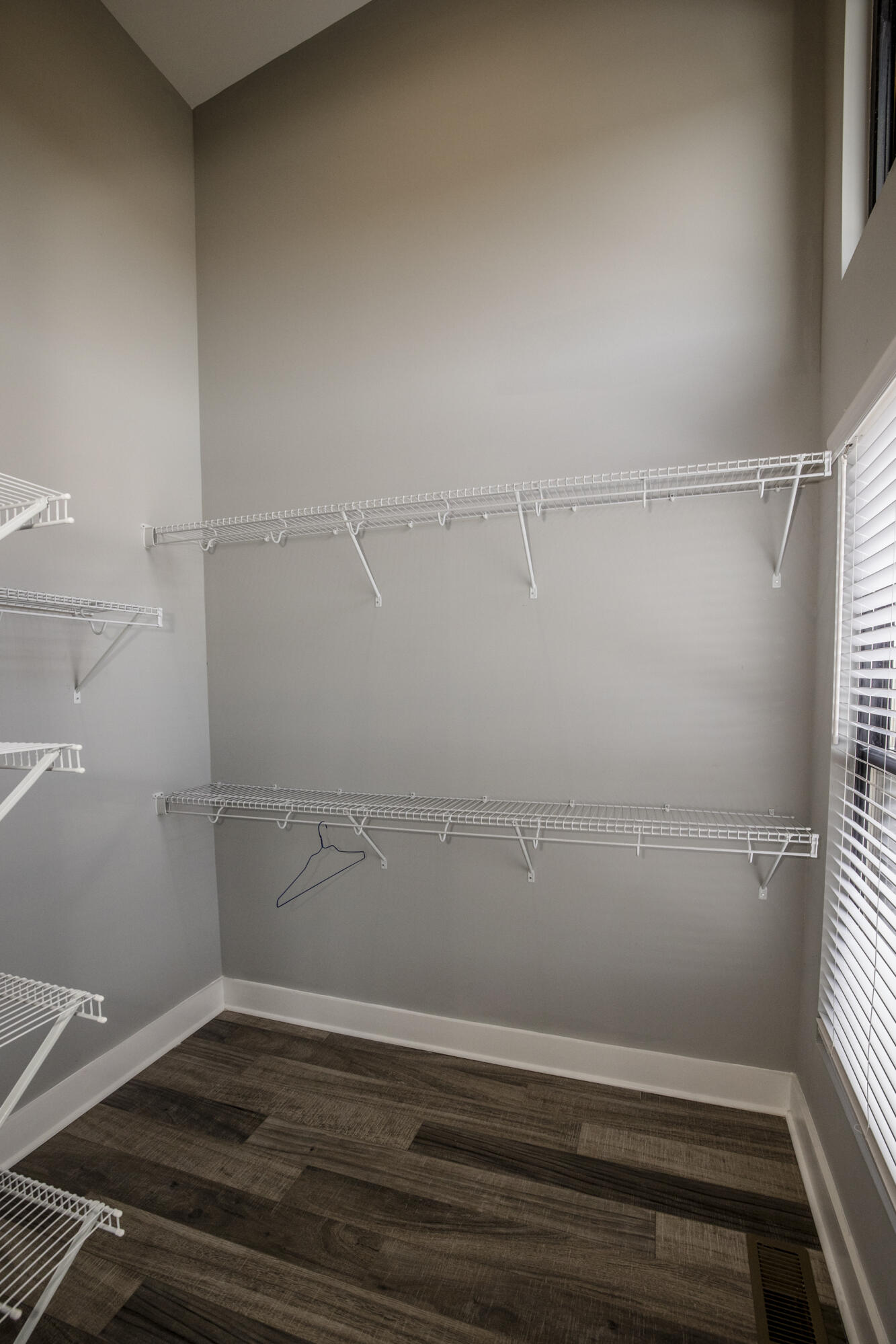 955 Tarr Trace, 1103