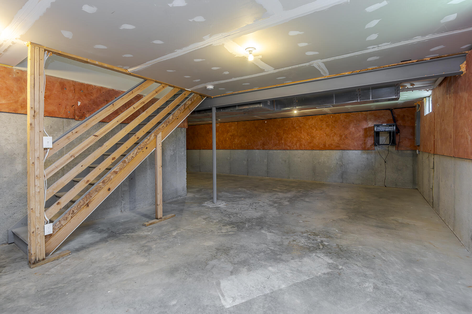 270 West Showalter Drive