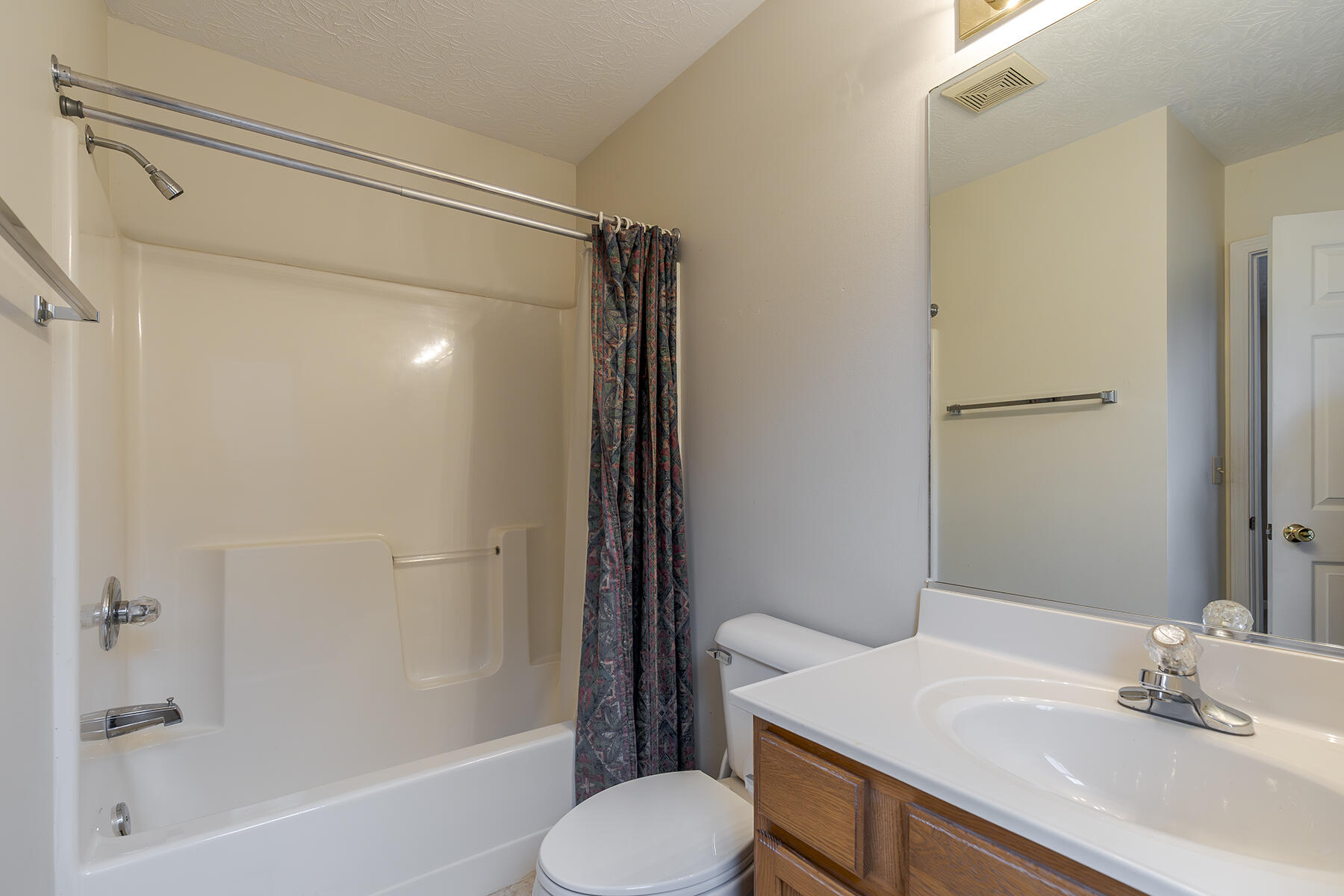 1429 Trent Boulevard, 1