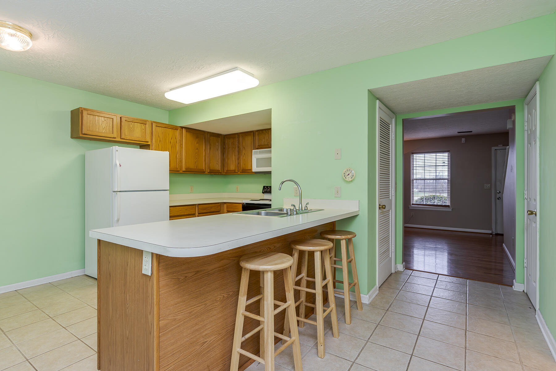 1429 Trent Boulevard, 1