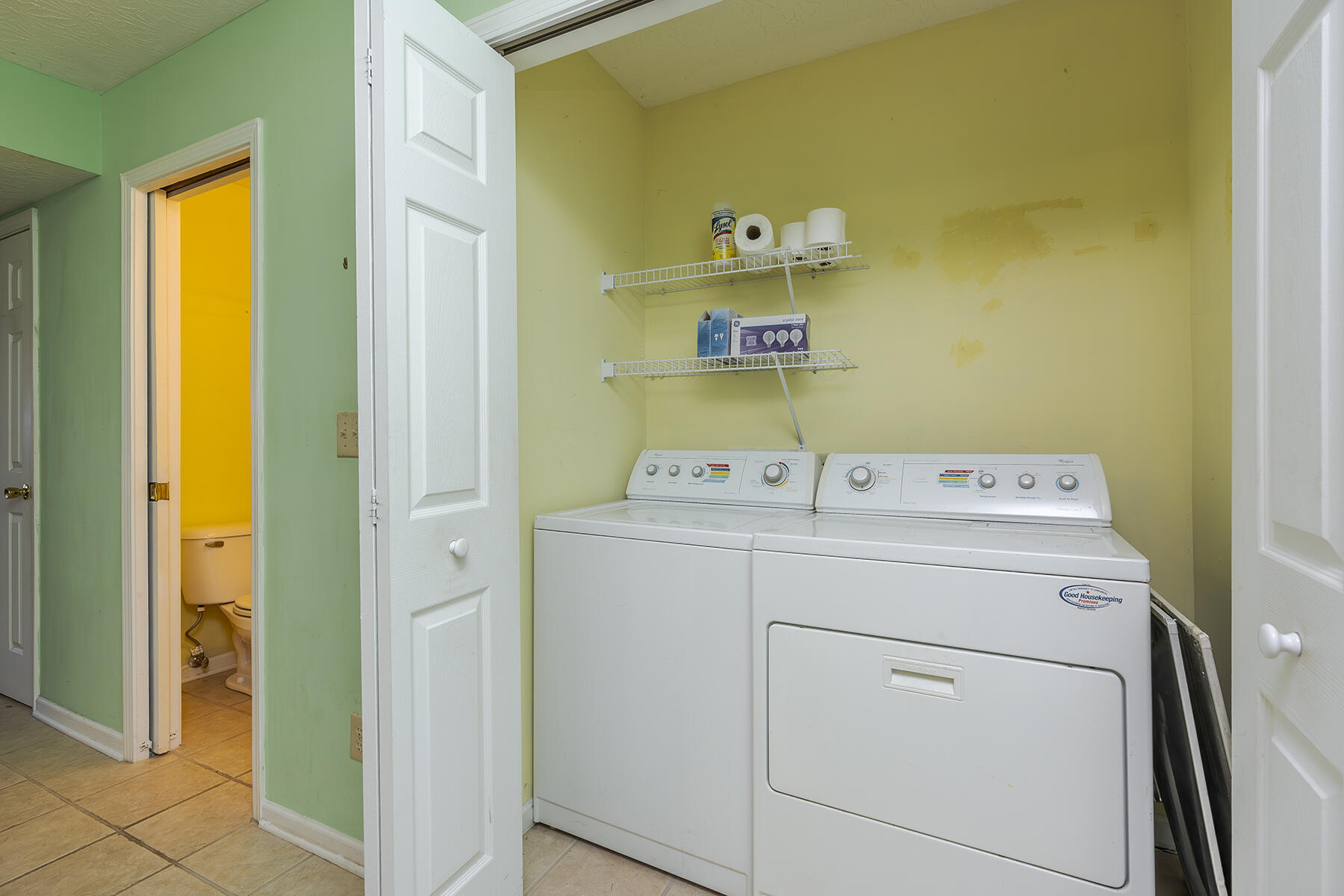 1429 Trent Boulevard, 1