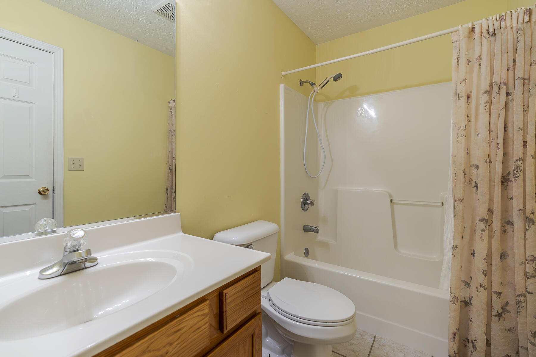 1429 Trent Boulevard, 1