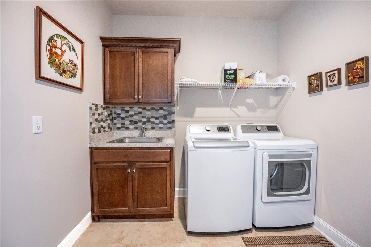 1956 Ft. Harrods Drive