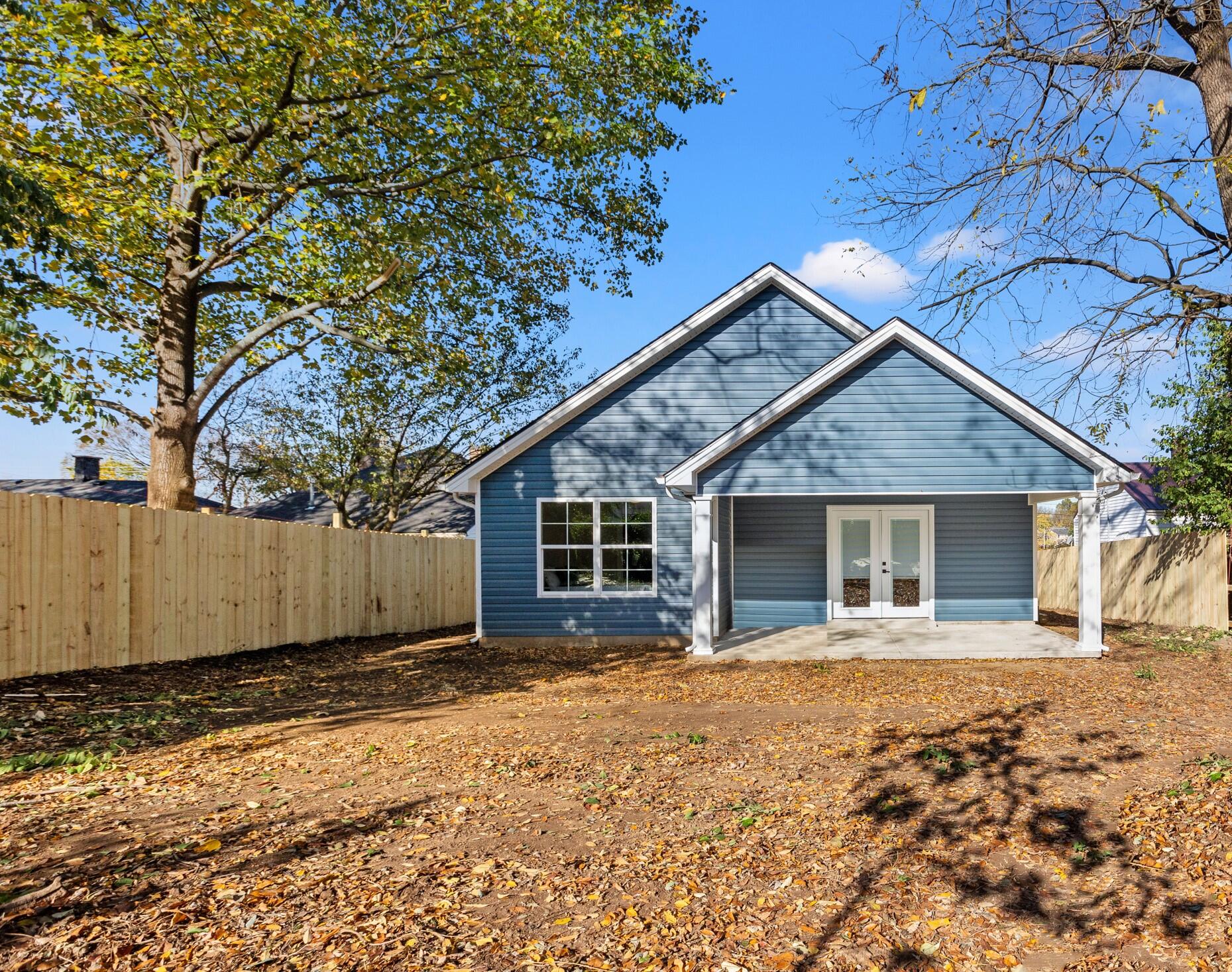 606 North Central Avenue