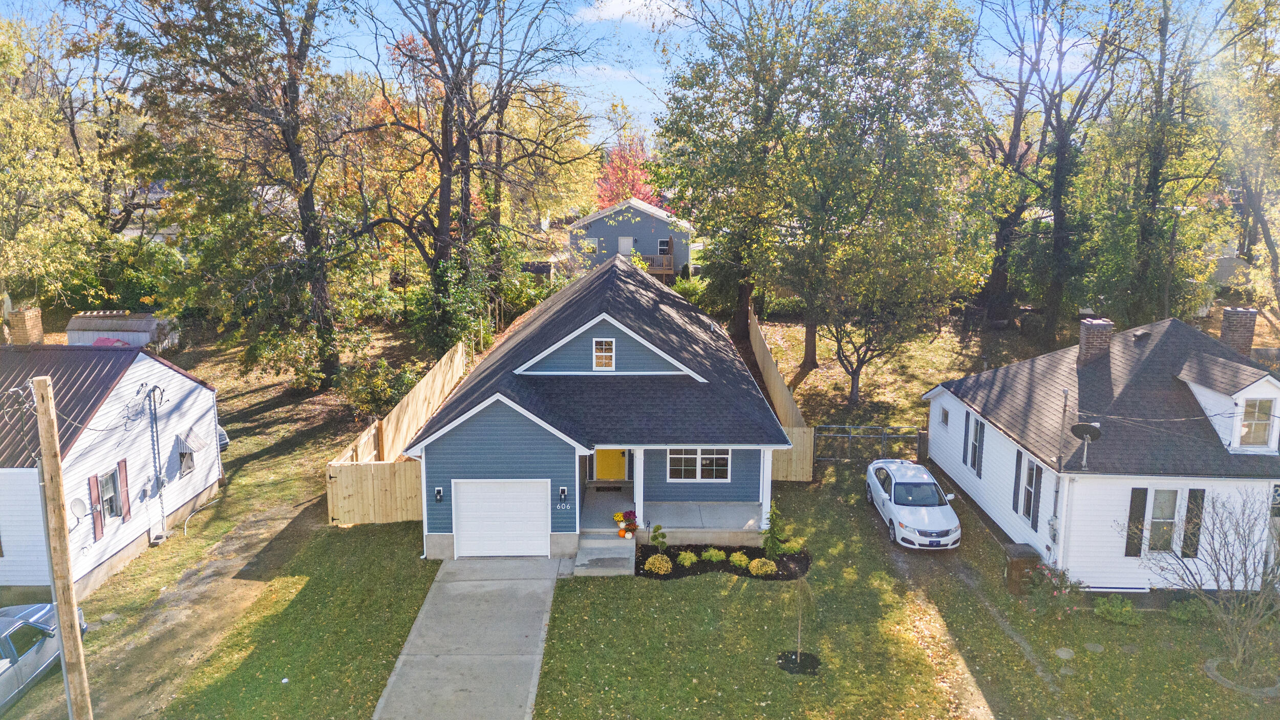 606 North Central Avenue