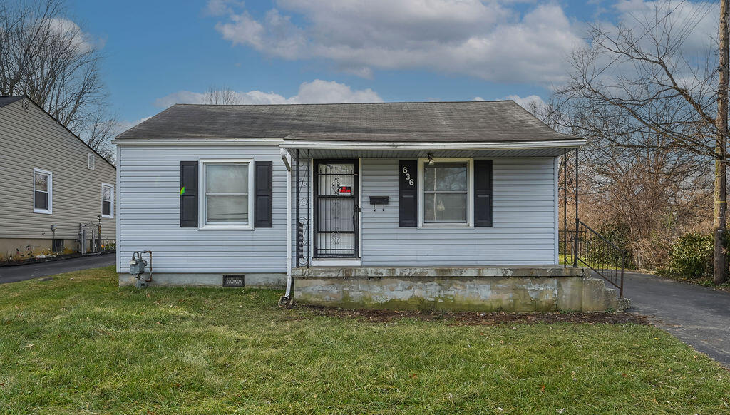 636 Locust Avenue