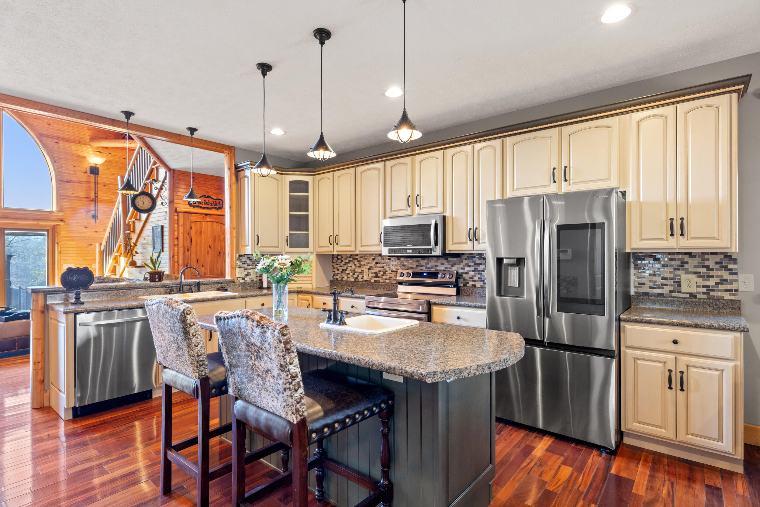 45 Glen Eagle Drive