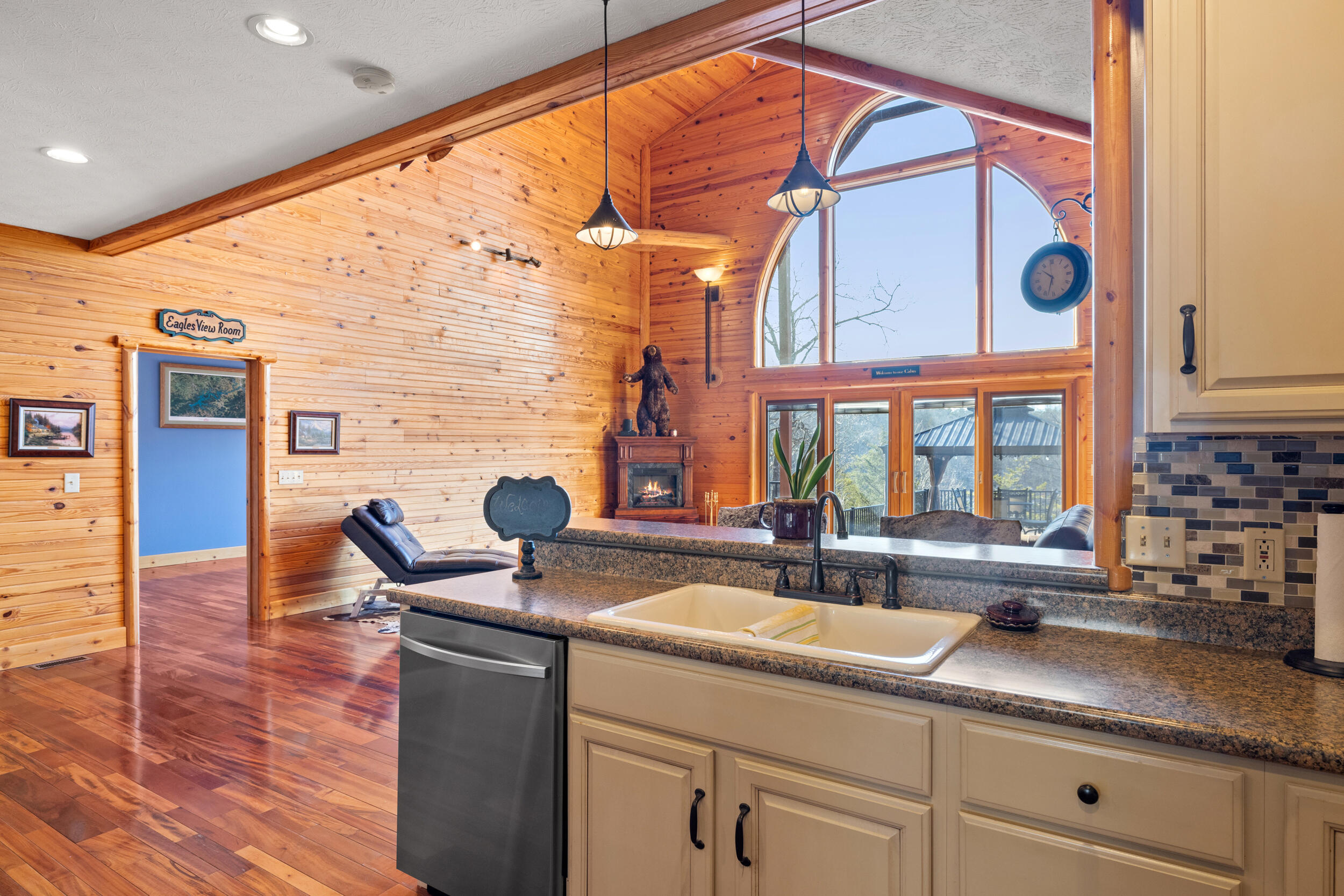 45 Glen Eagle Drive