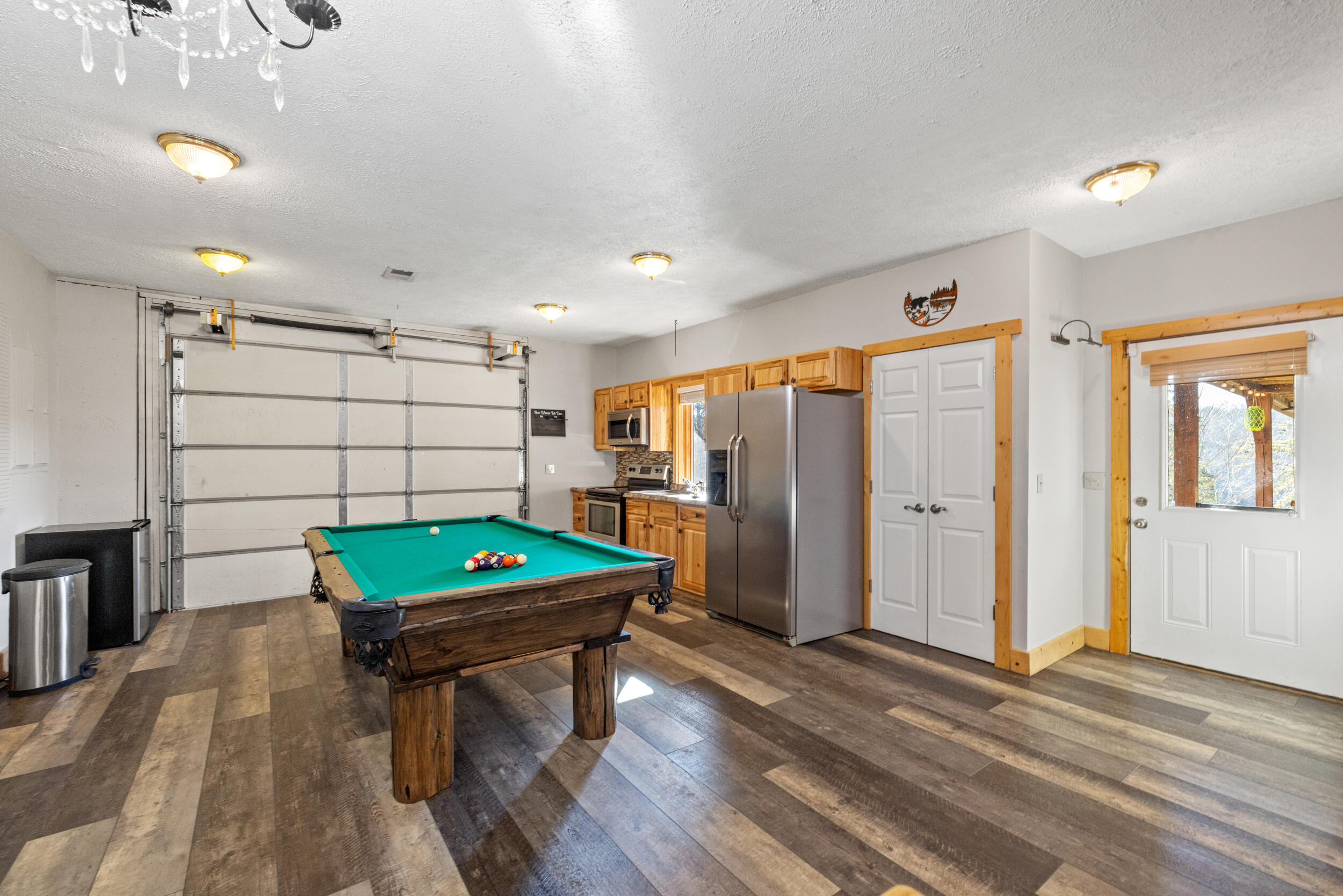 45 Glen Eagle Drive