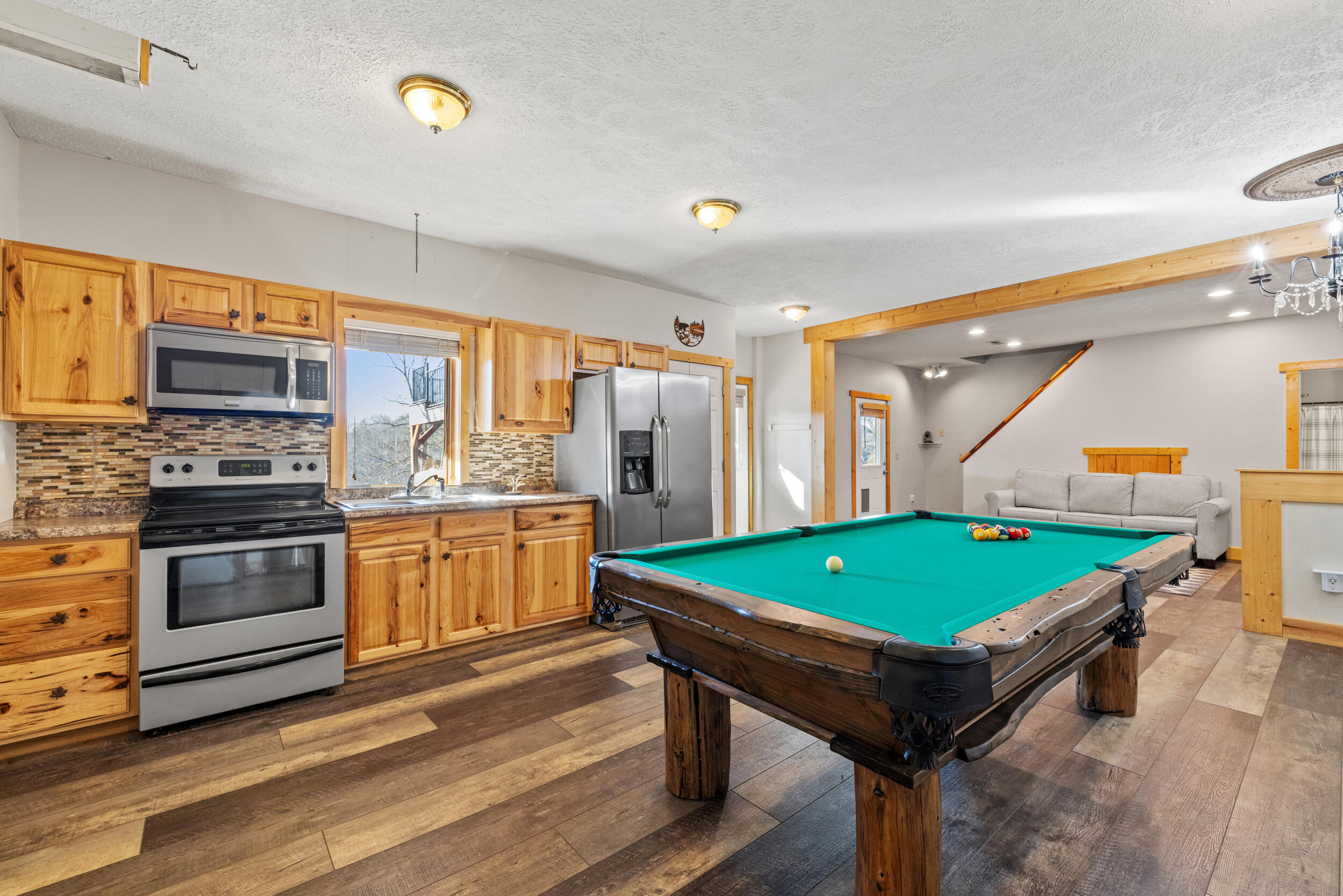 45 Glen Eagle Drive