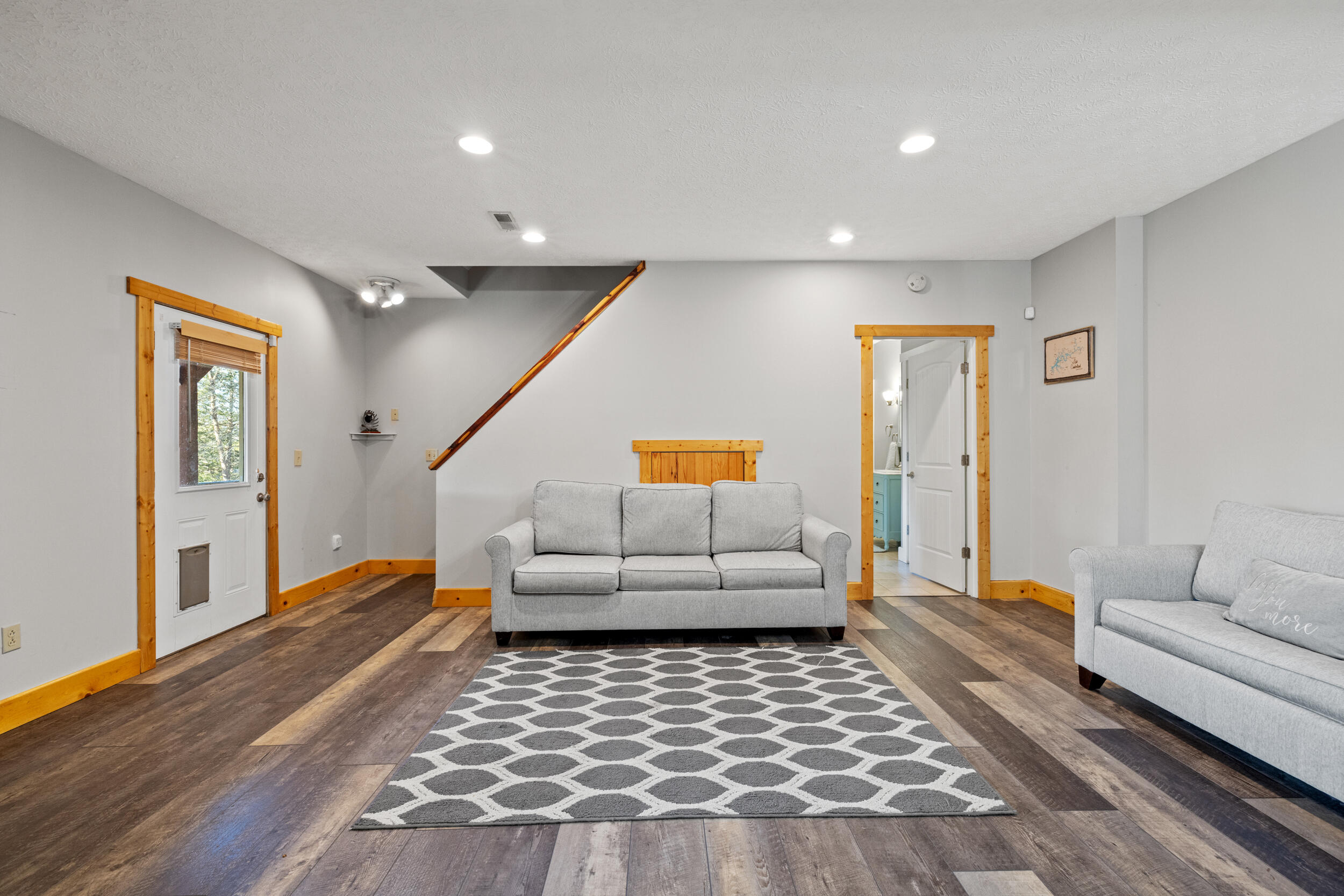 45 Glen Eagle Drive