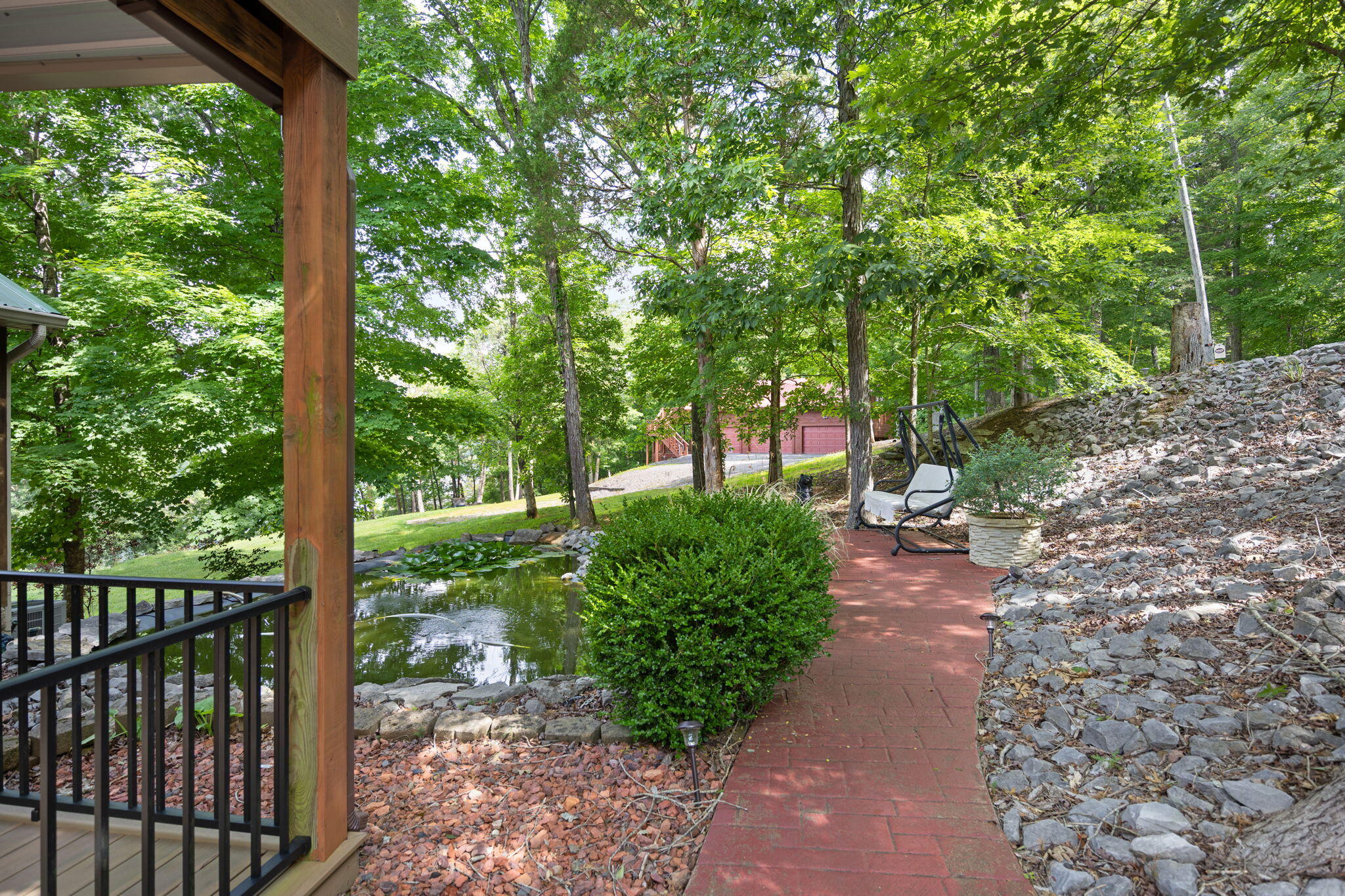 45 Glen Eagle Drive