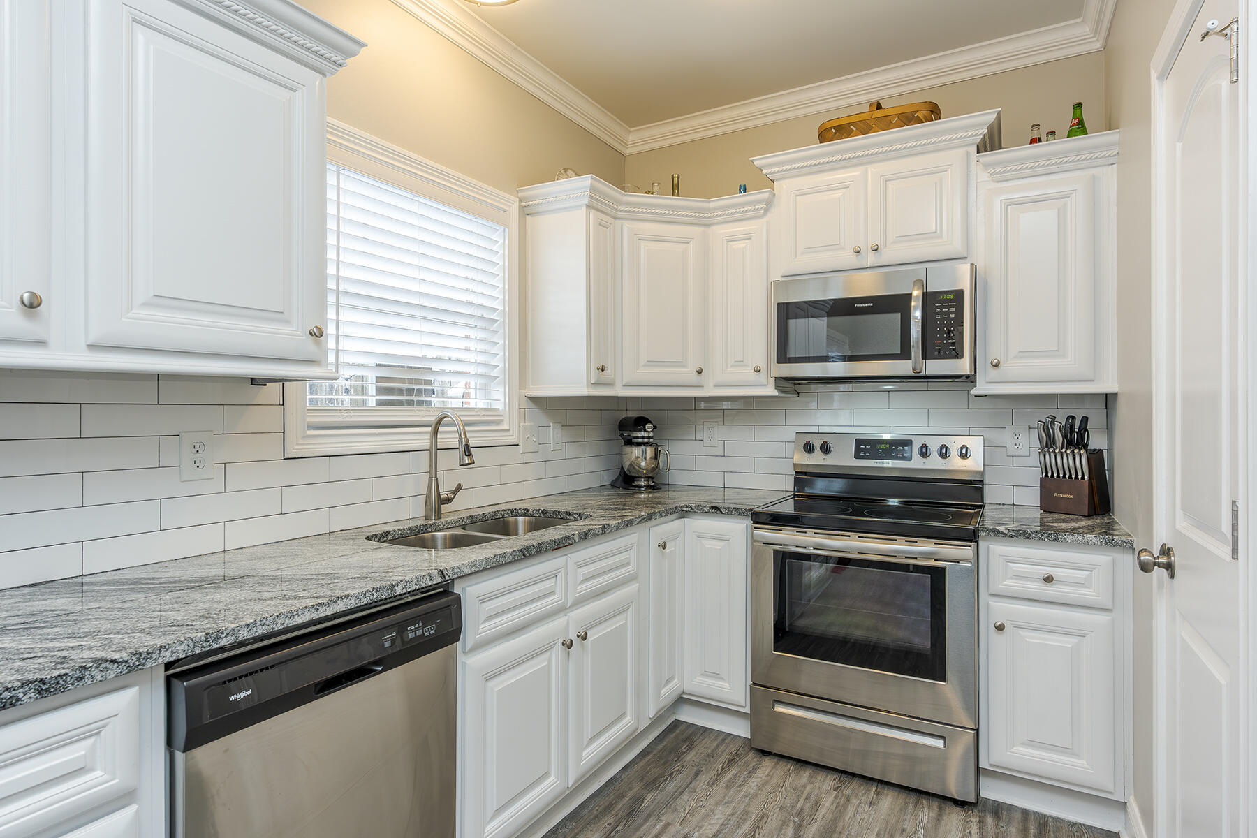 209 Old Todds Road, 10106