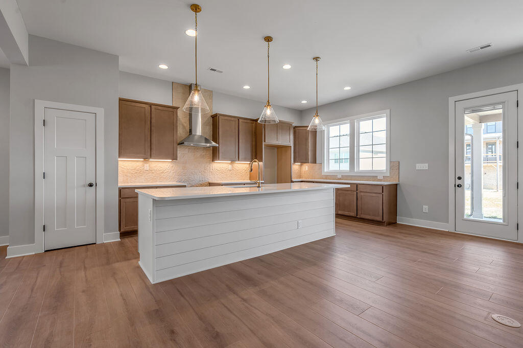 3409 Night Heron Way