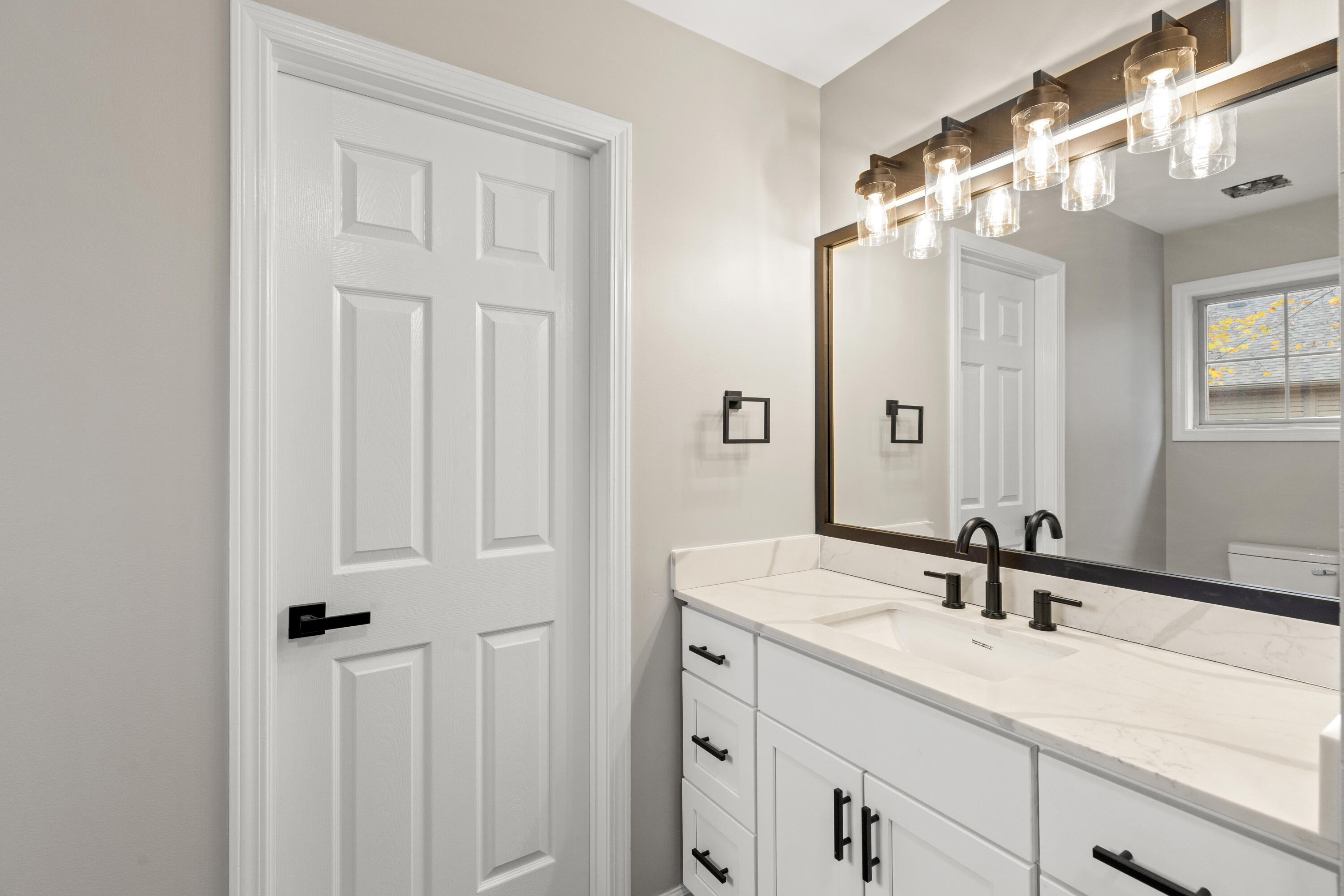 3711 Lochdale Terrace