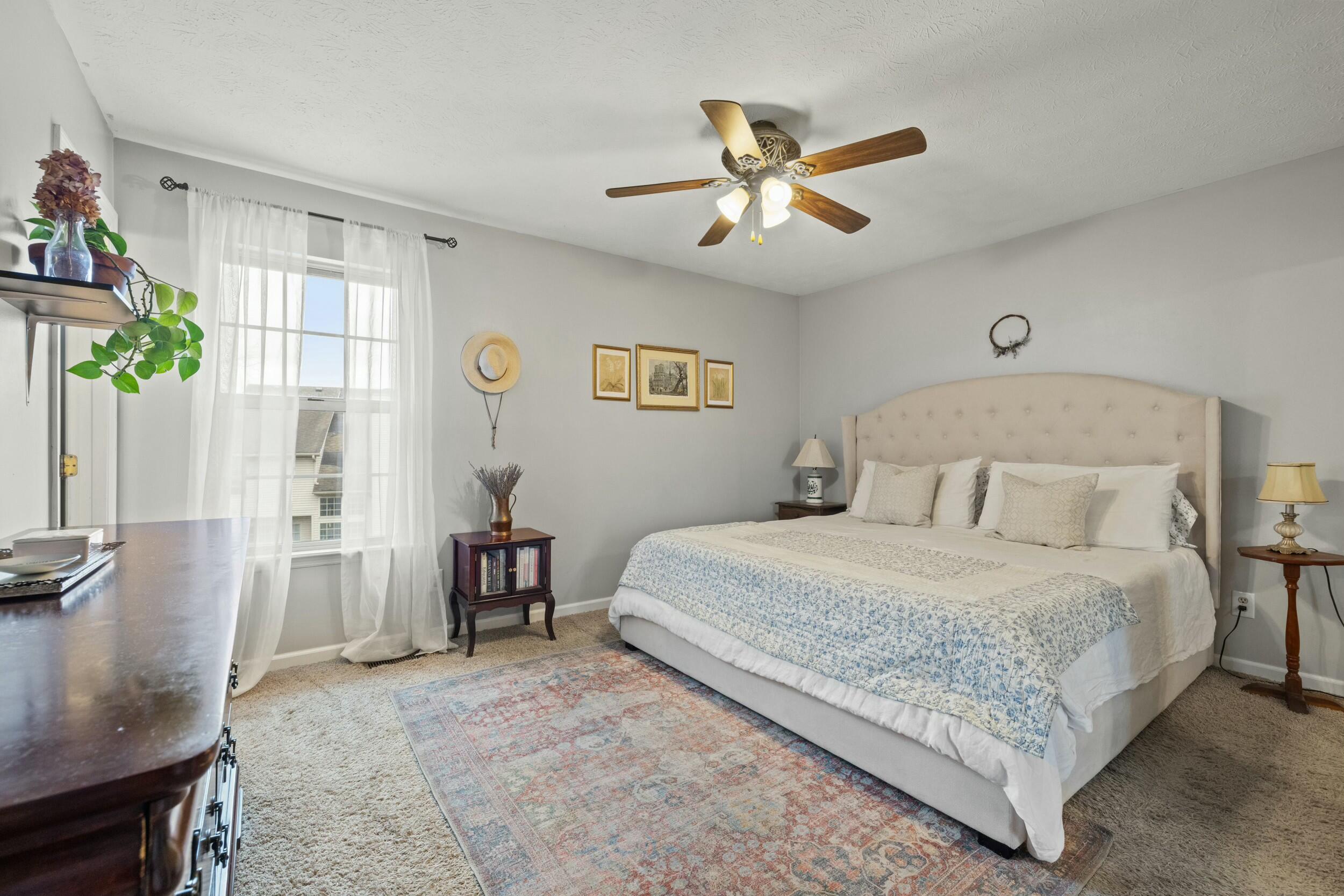 3808 Brookdale Circle