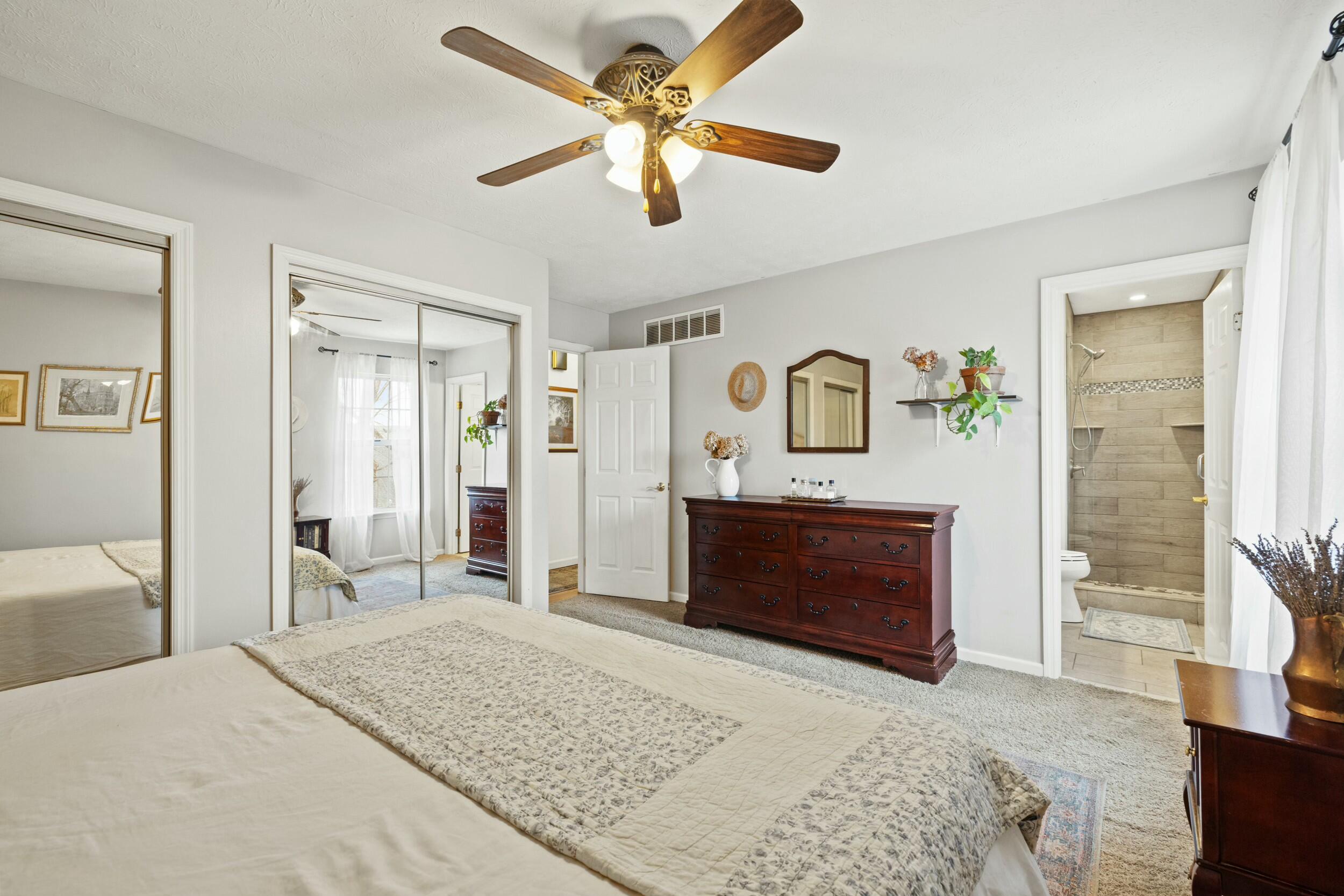 3808 Brookdale Circle