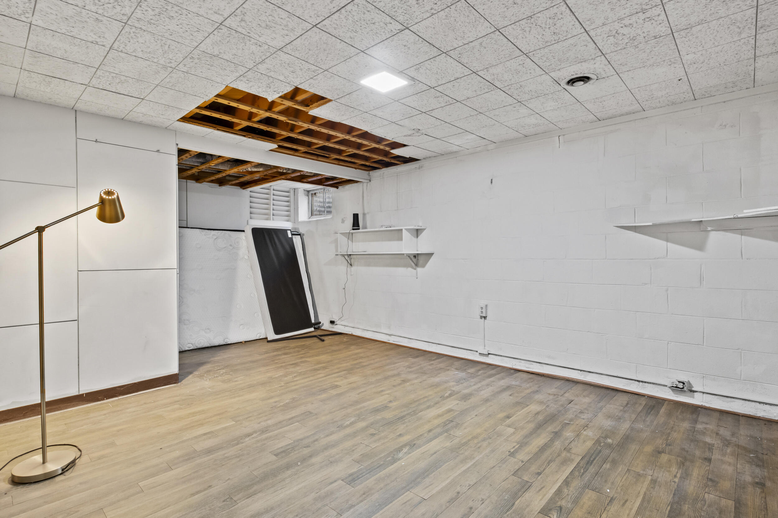 1709 Blue Licks Road