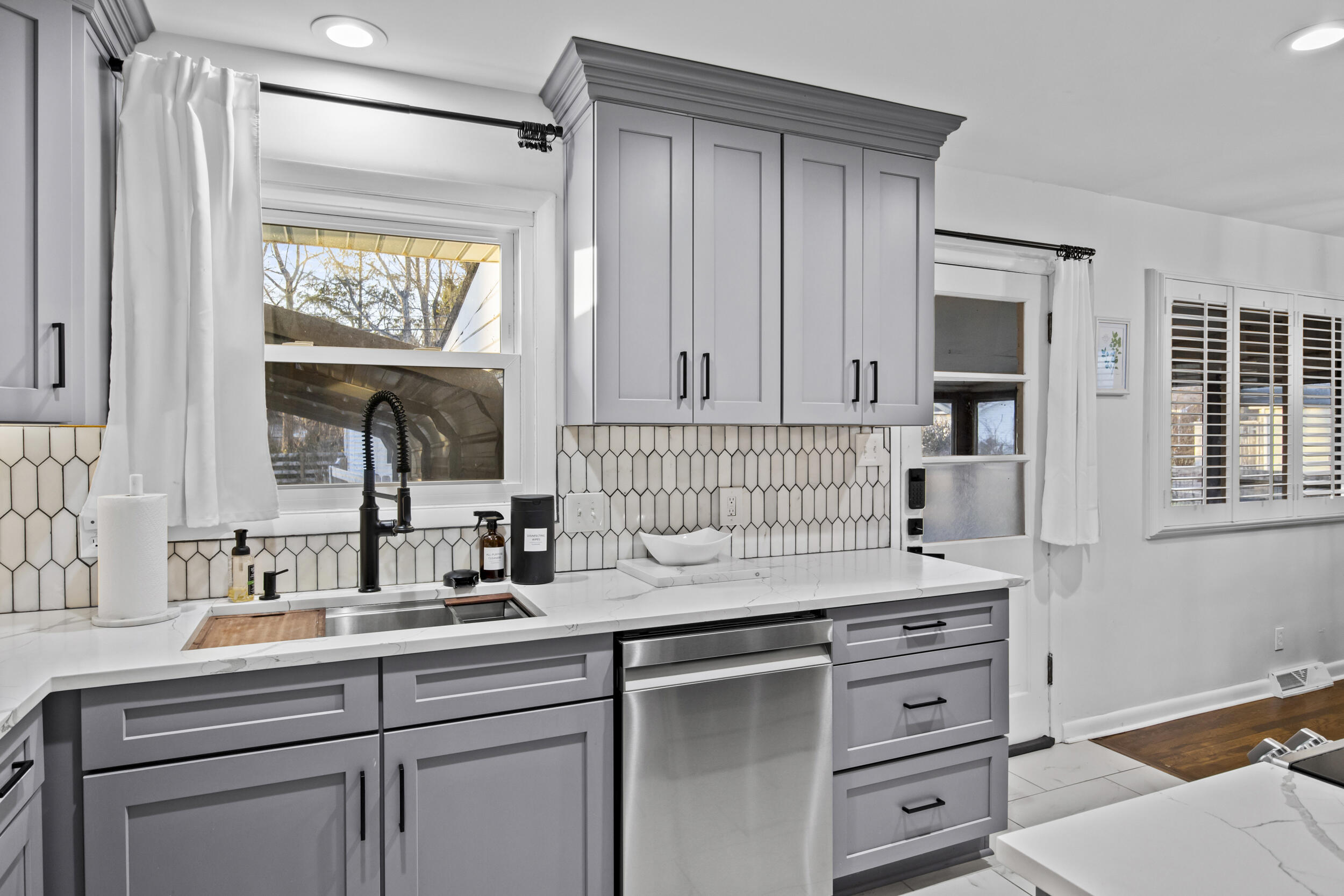 1709 Blue Licks Road