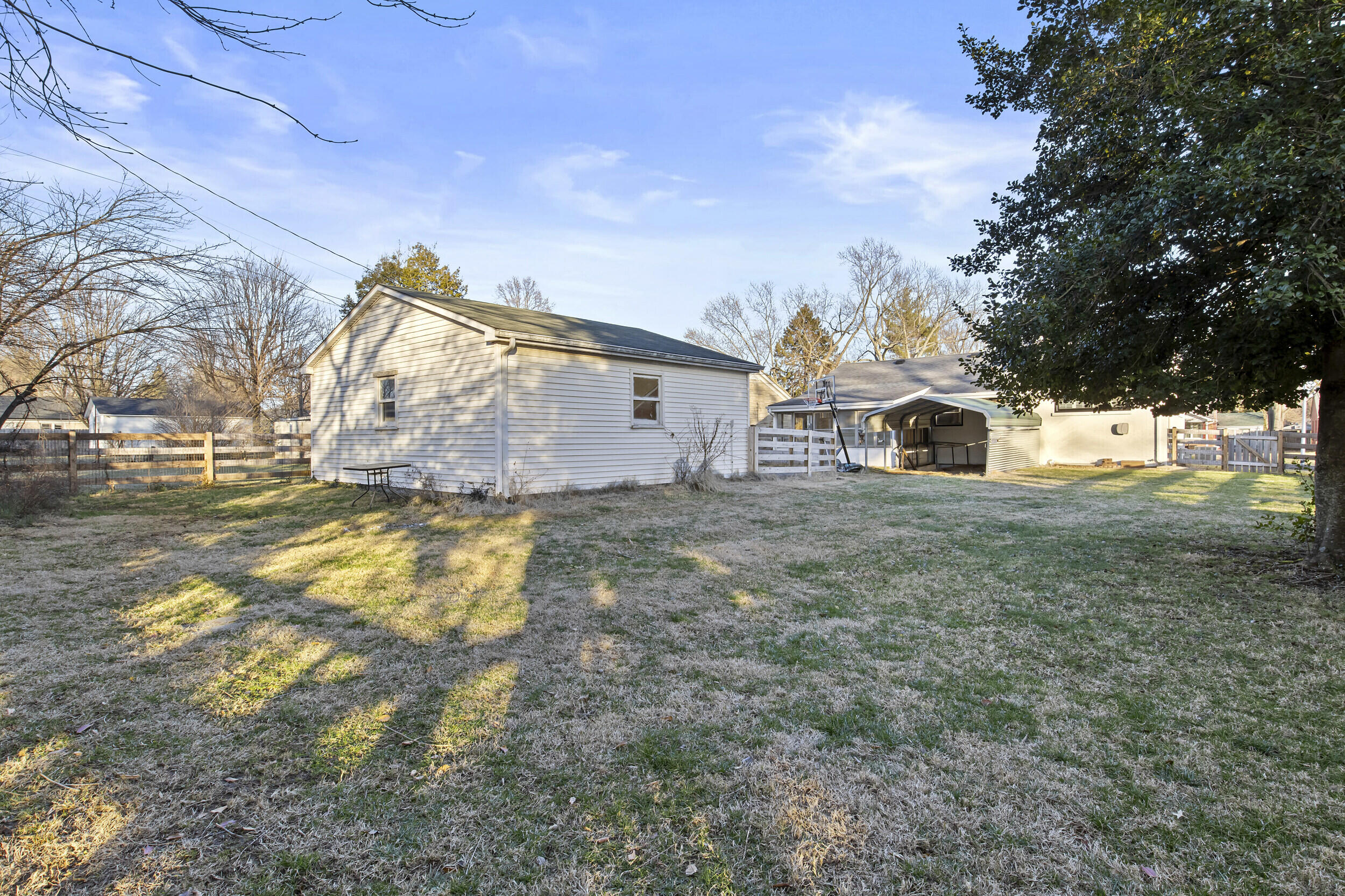 1709 Blue Licks Road