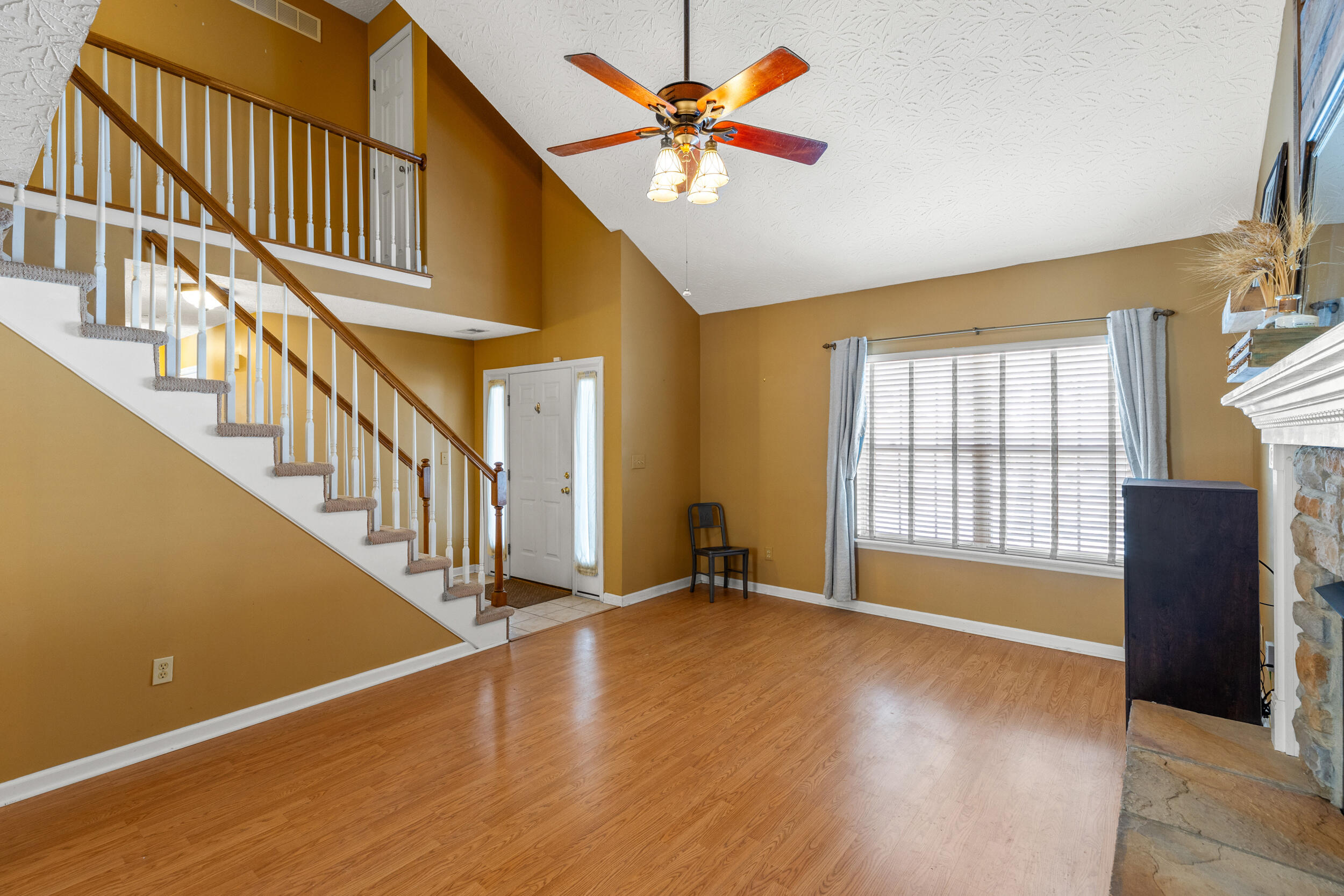 2532 Island Pond Road