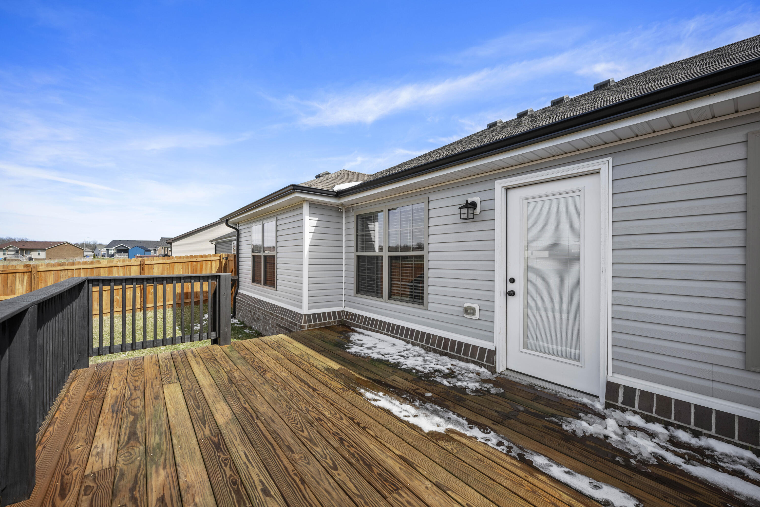 449 Middle Creek Way