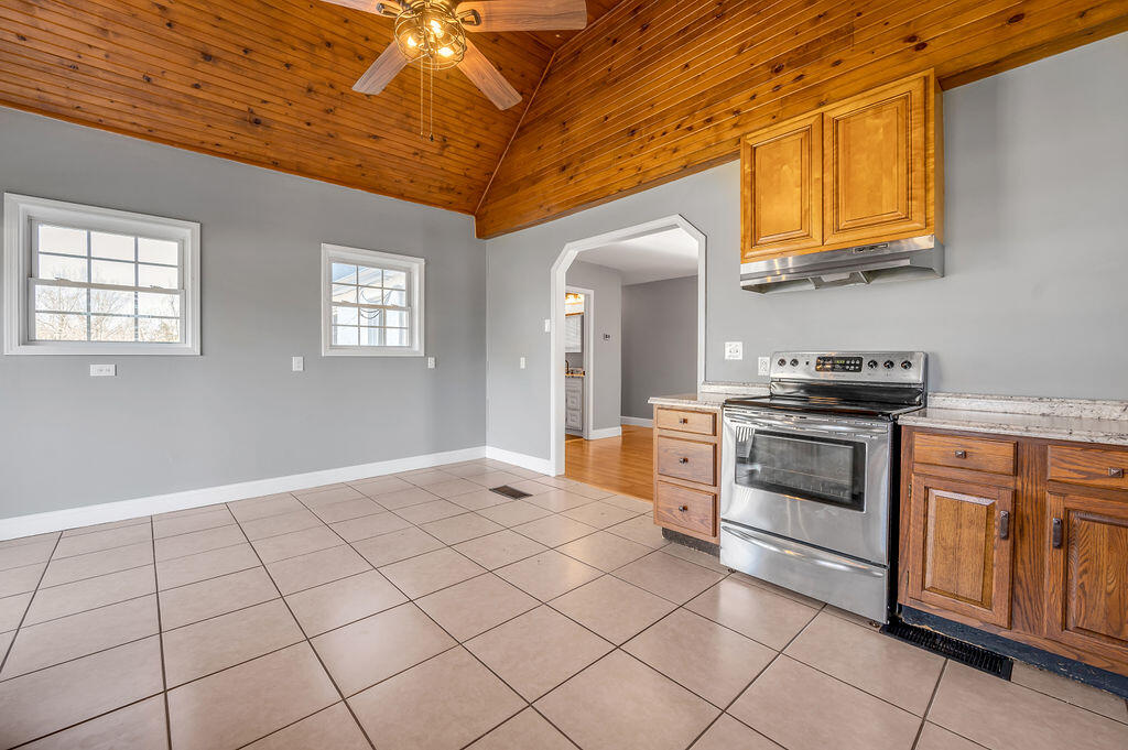 1340 Shakertown Road