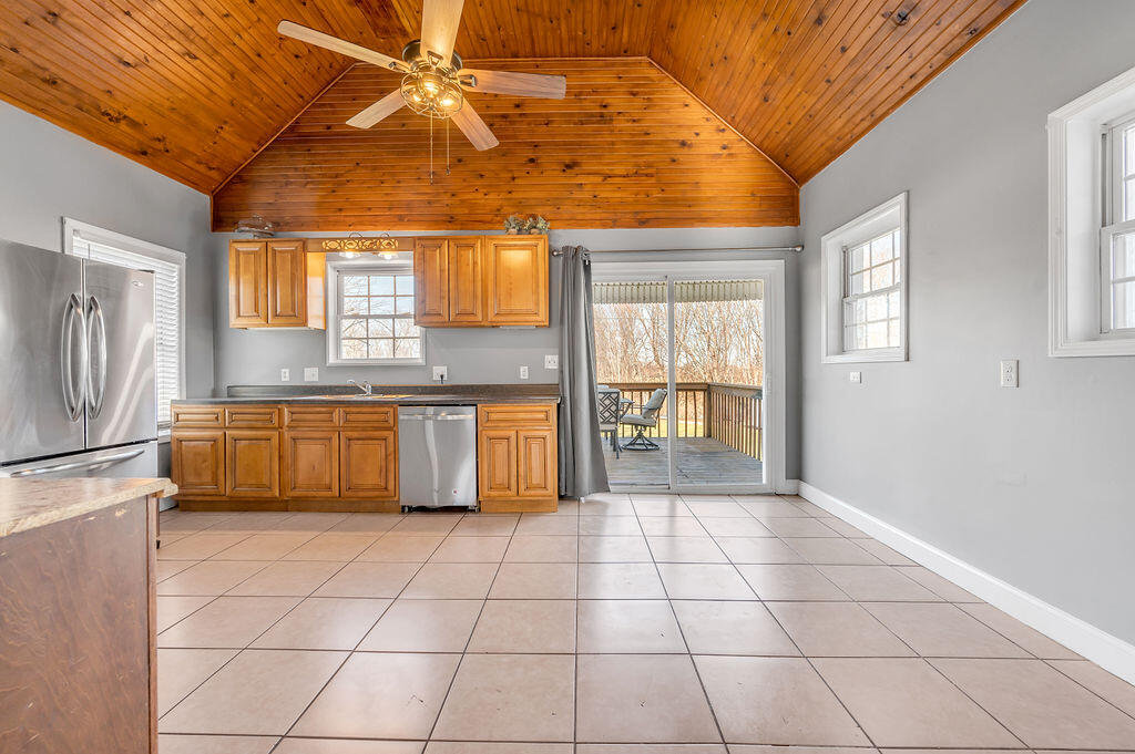 1340 Shakertown Road