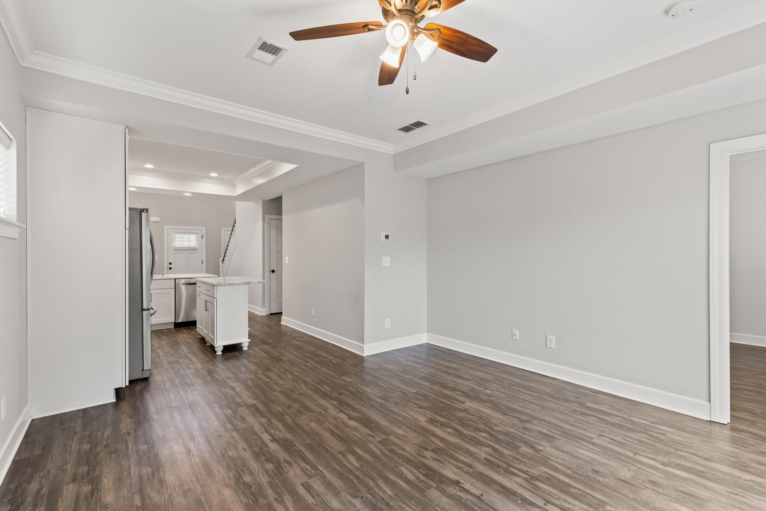 222 Midland Avenue, 5101