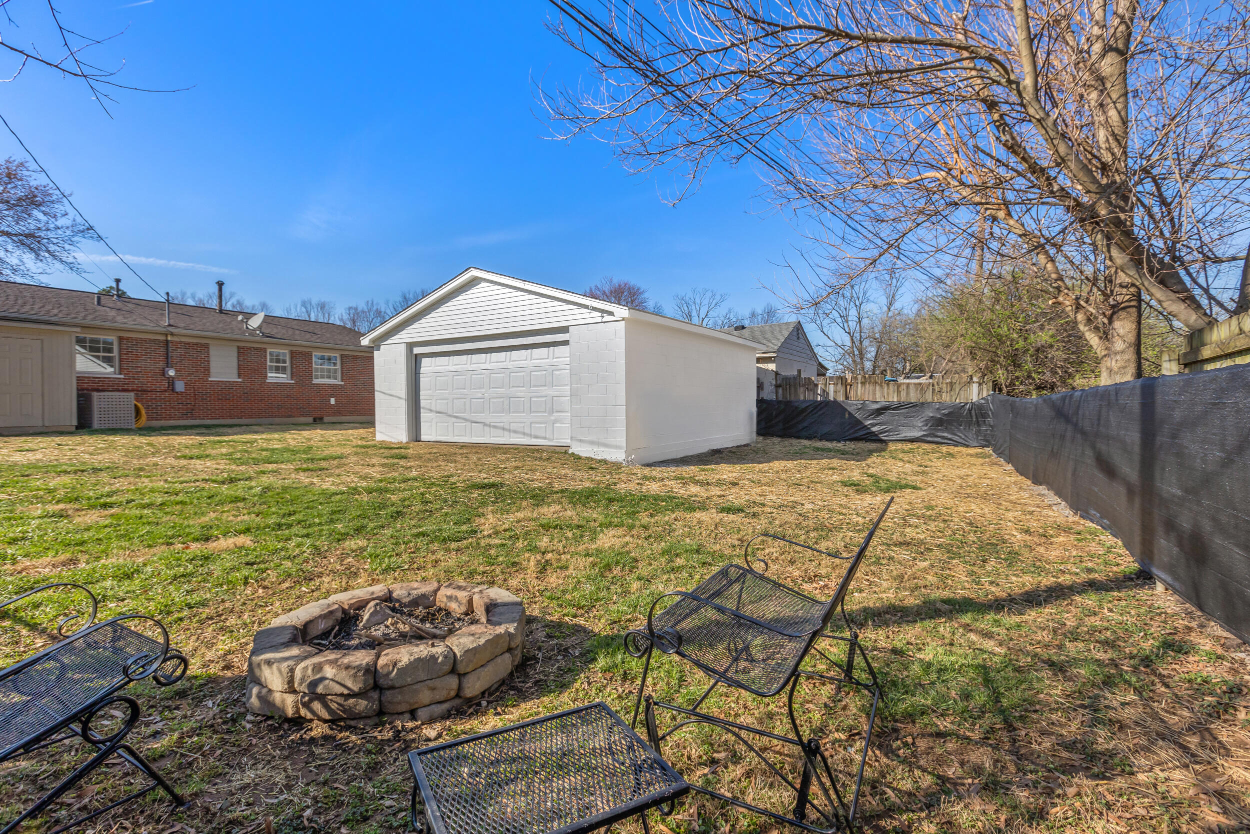 3576 King Arthur Drive