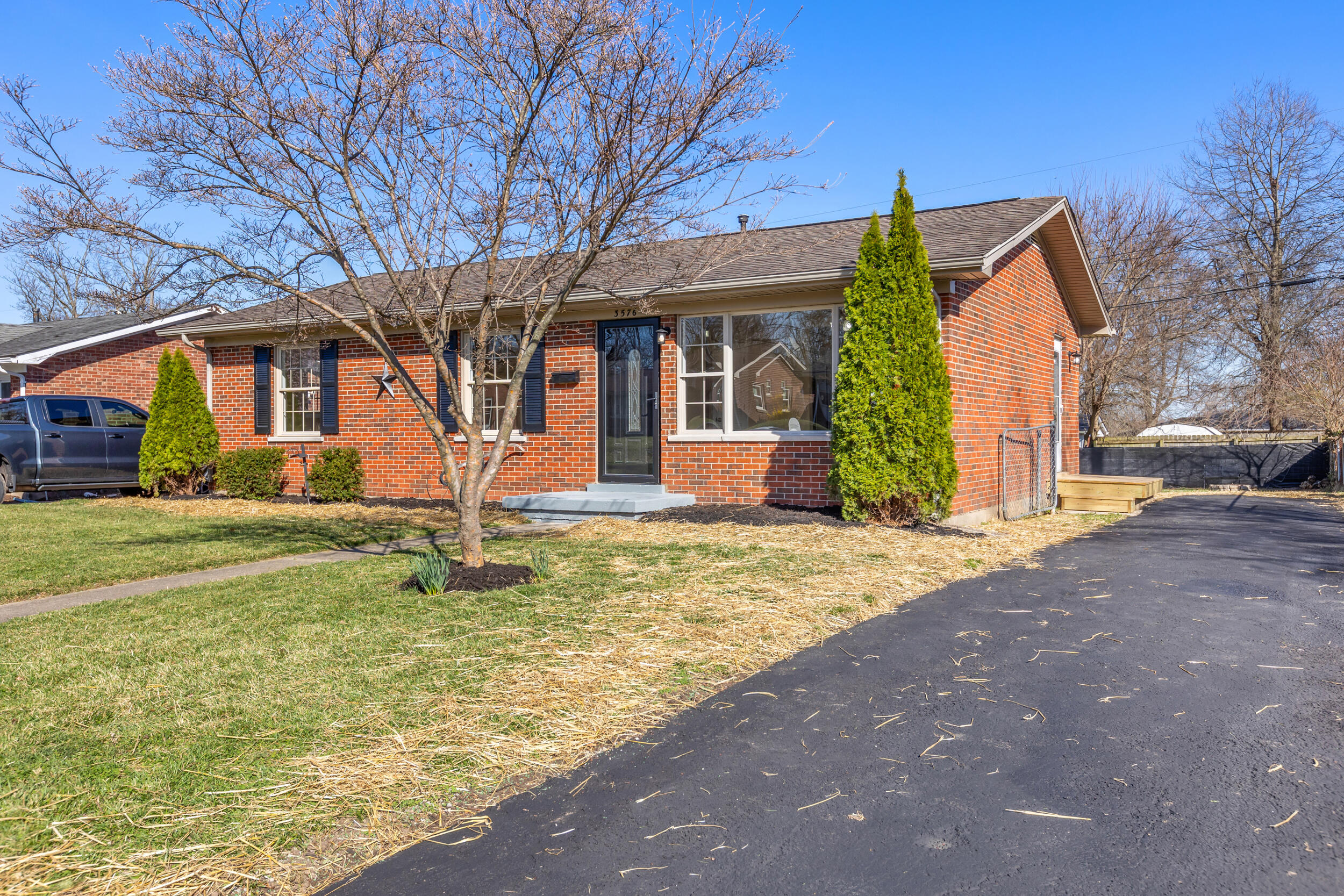 3576 King Arthur Drive