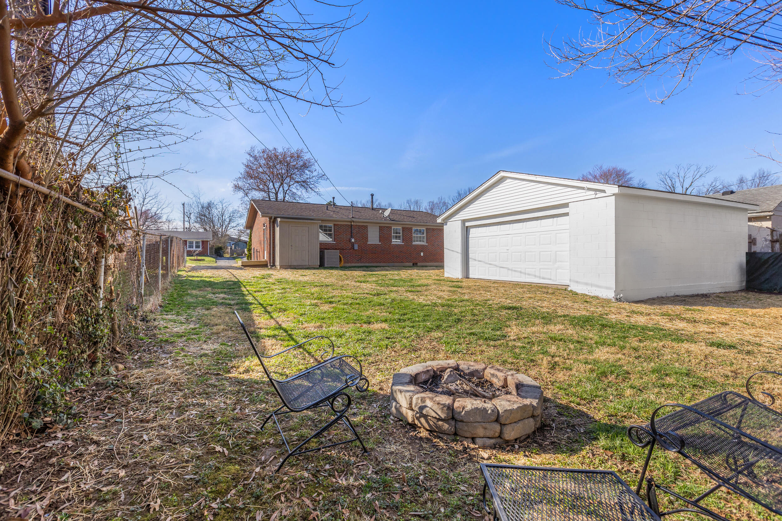 3576 King Arthur Drive