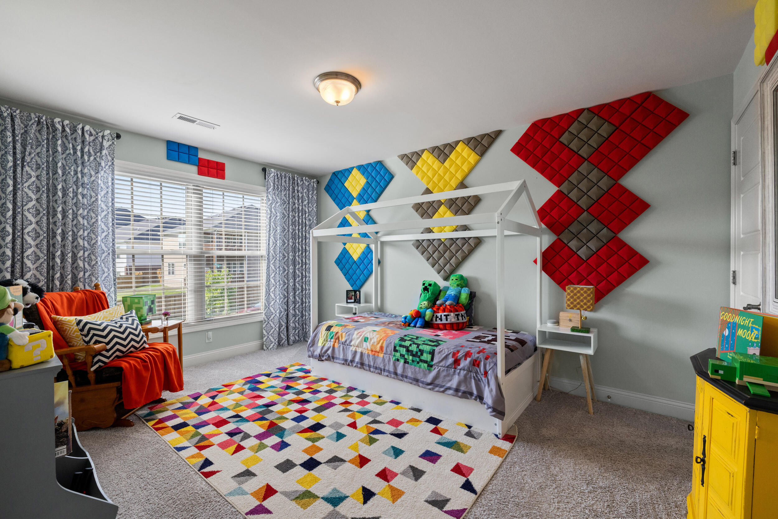 1637 Cornelius Trace