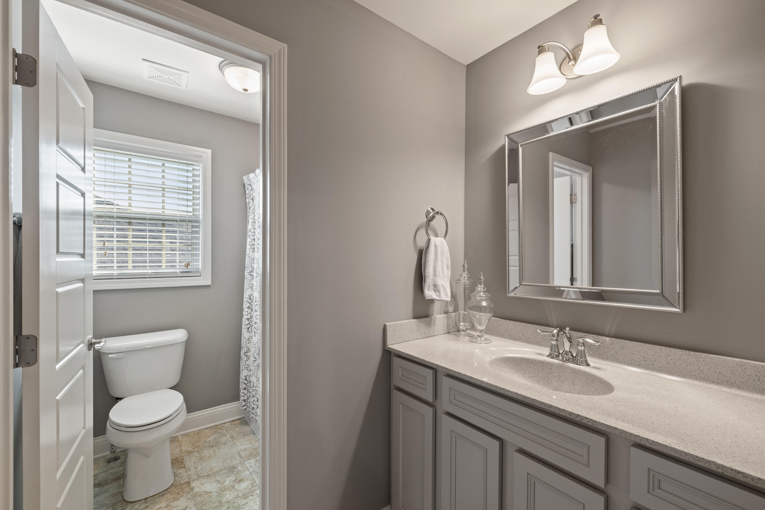 1637 Cornelius Trace