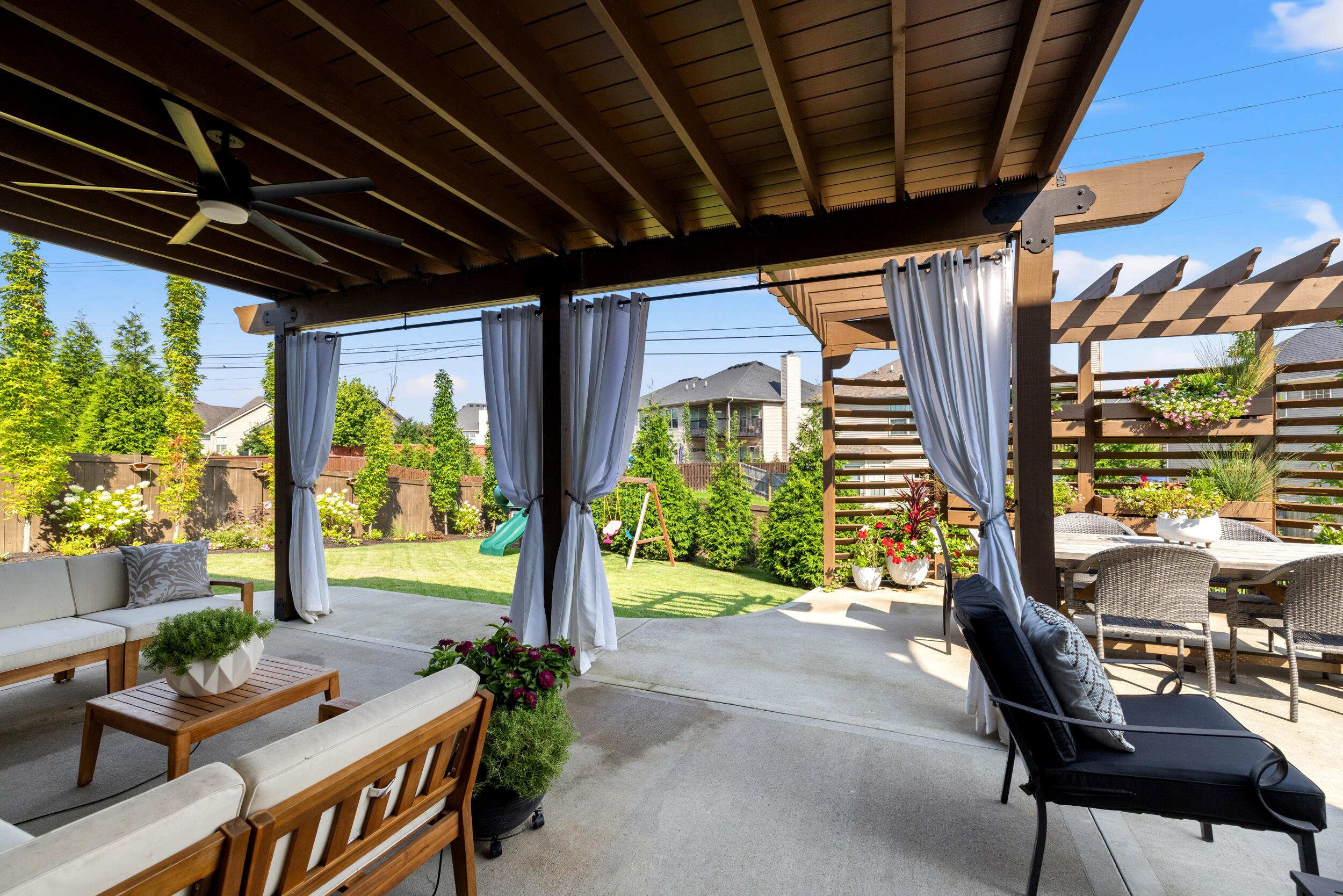 1637 Cornelius Trace