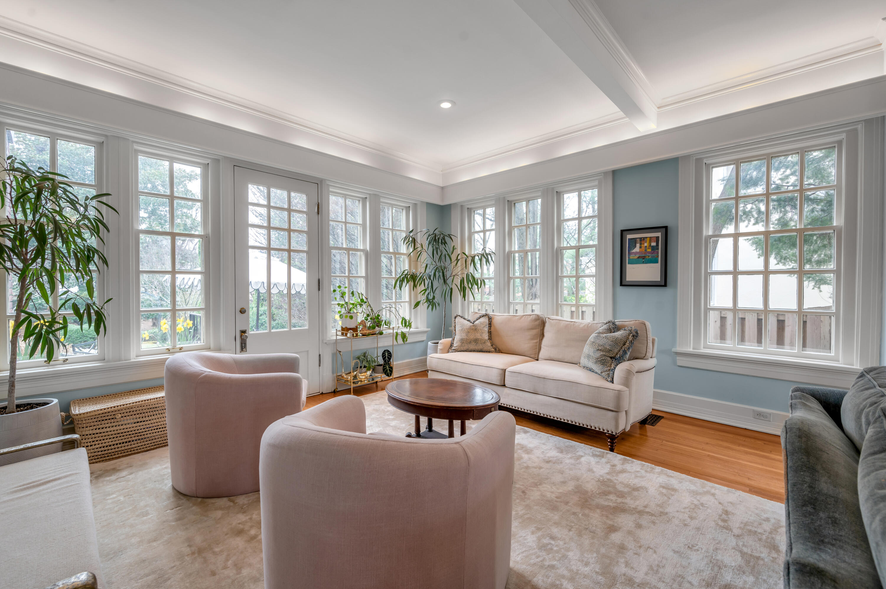 290 South Ashland Avenue