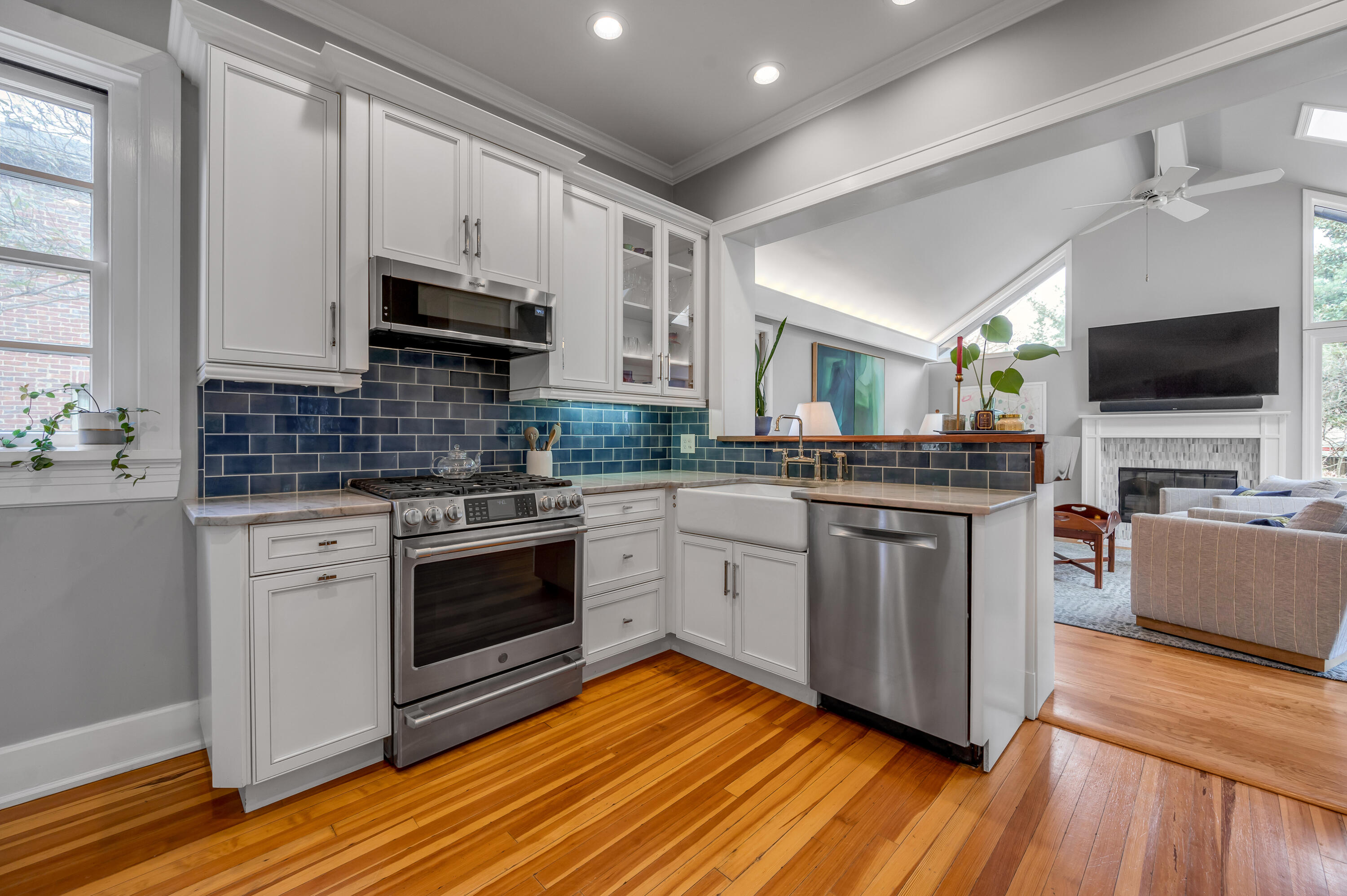 290 South Ashland Avenue