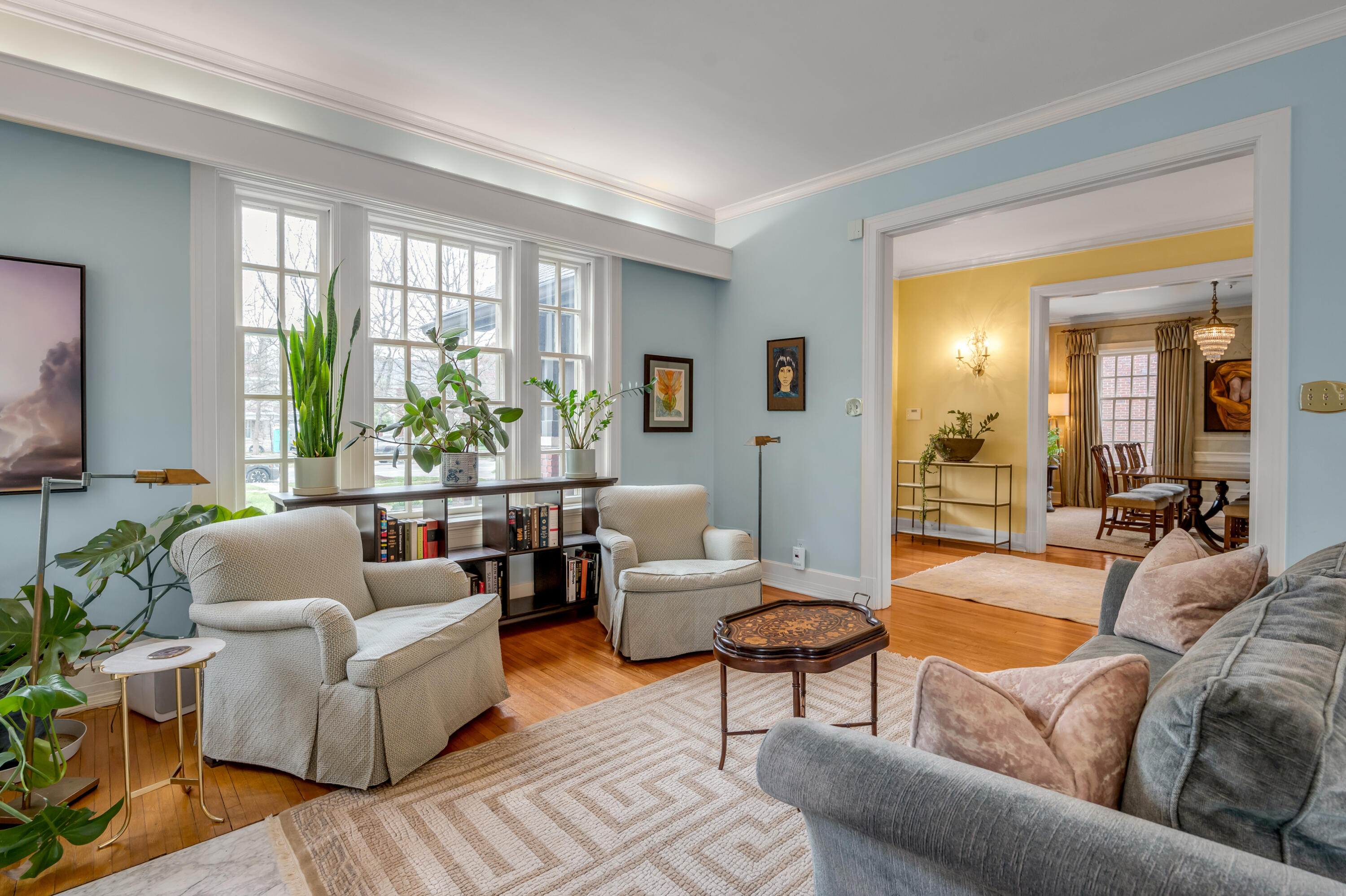 290 South Ashland Avenue