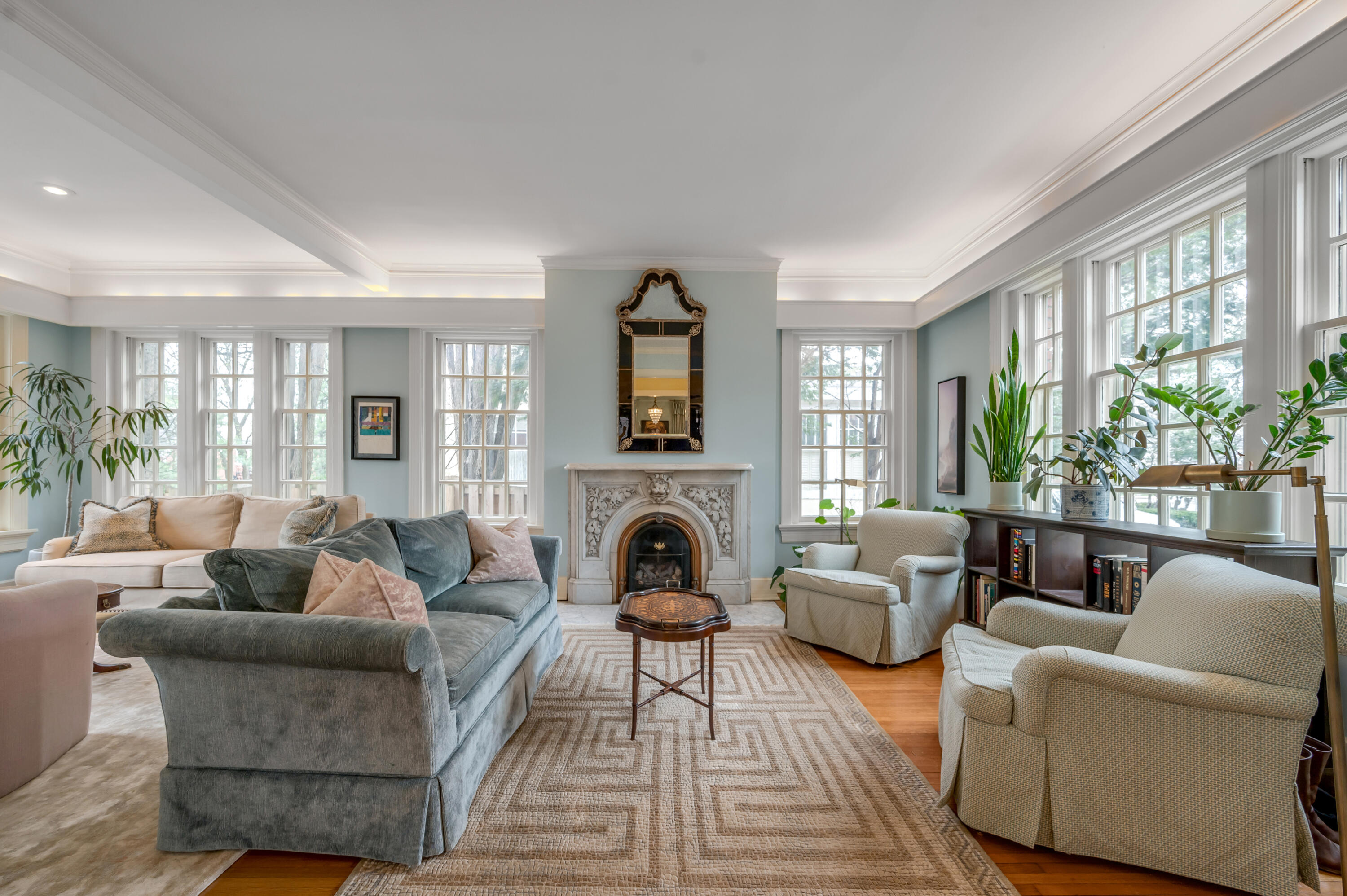 290 South Ashland Avenue